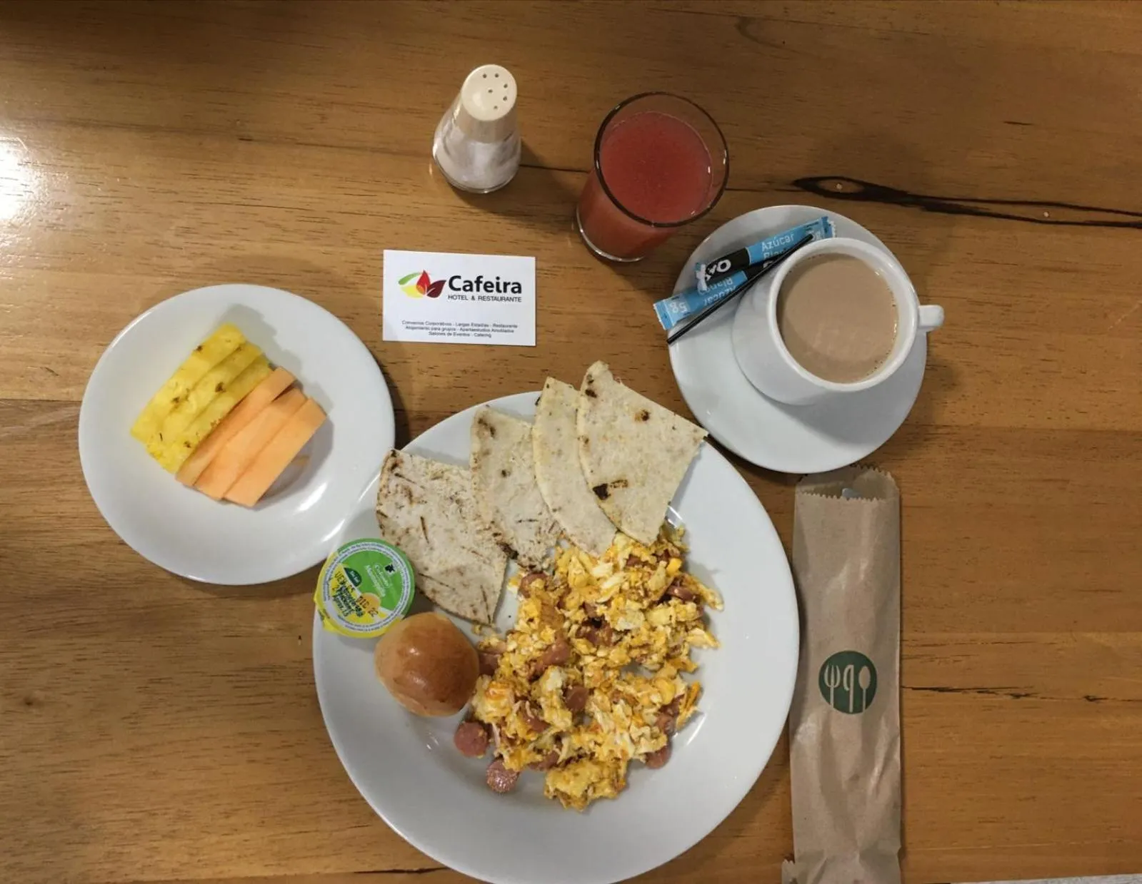 Breakfast in Hotel Cafeira