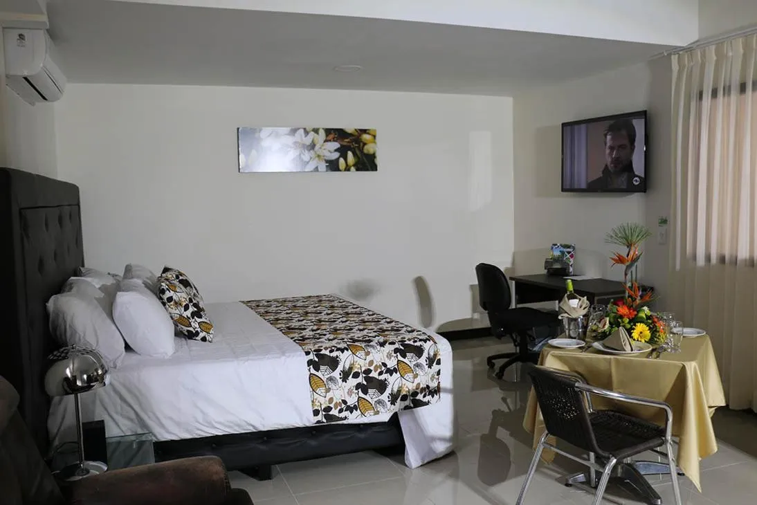 Bedroom, Bed in Hotel Cafeira