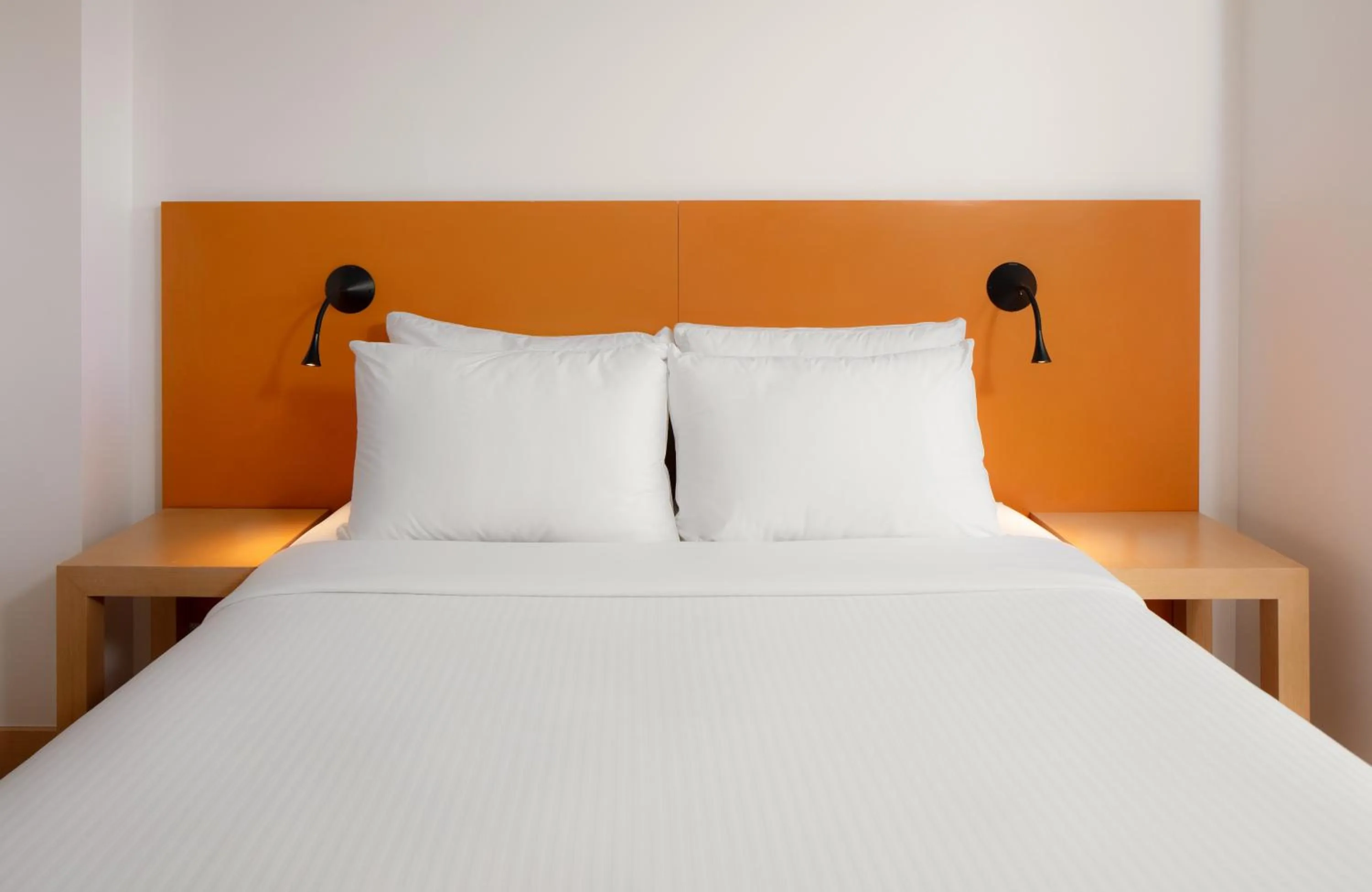 Bedroom, Bed in Fairfield by Marriott Bogota Embajada