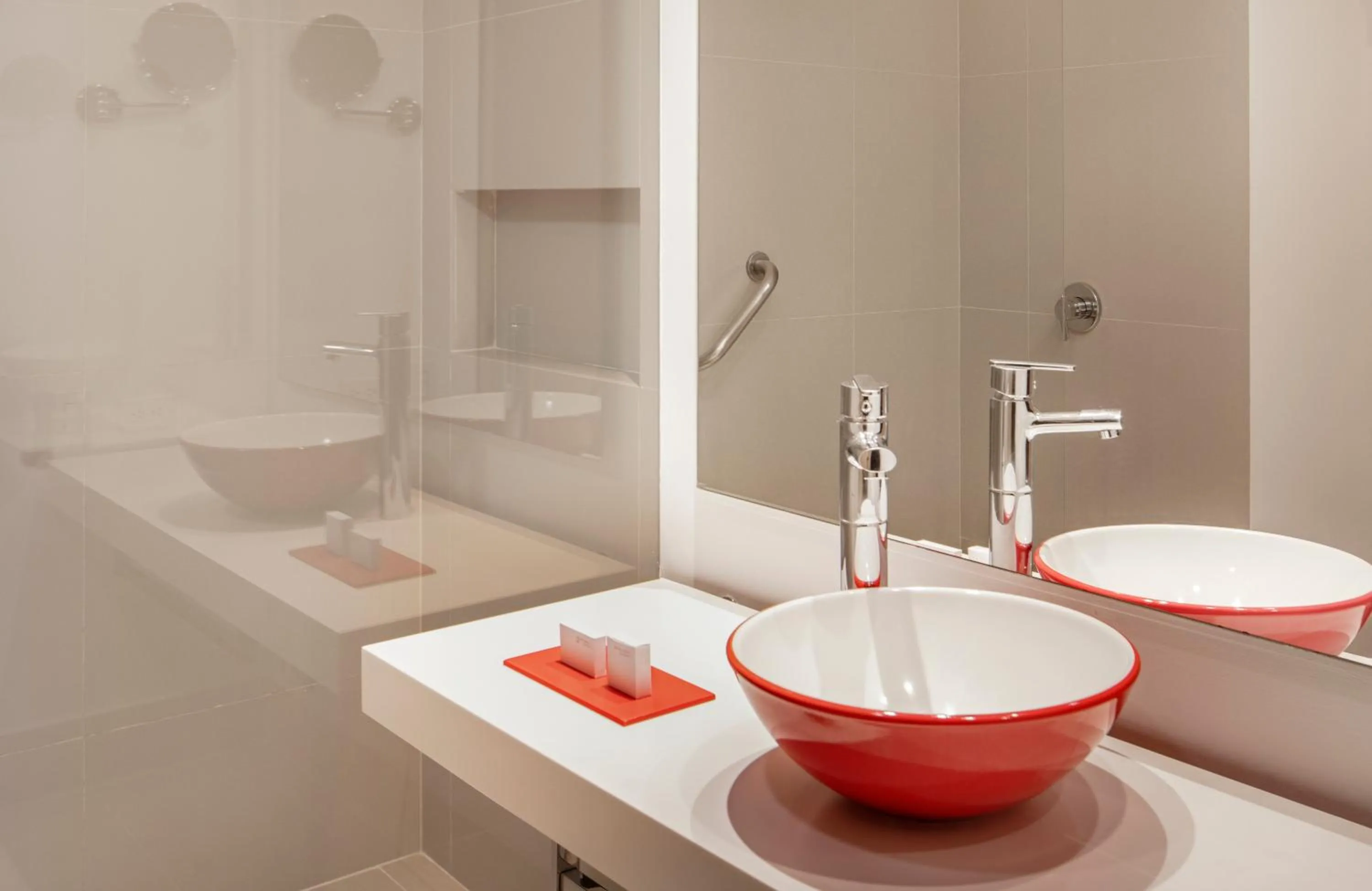 Bathroom in Fairfield by Marriott Bogota Embajada