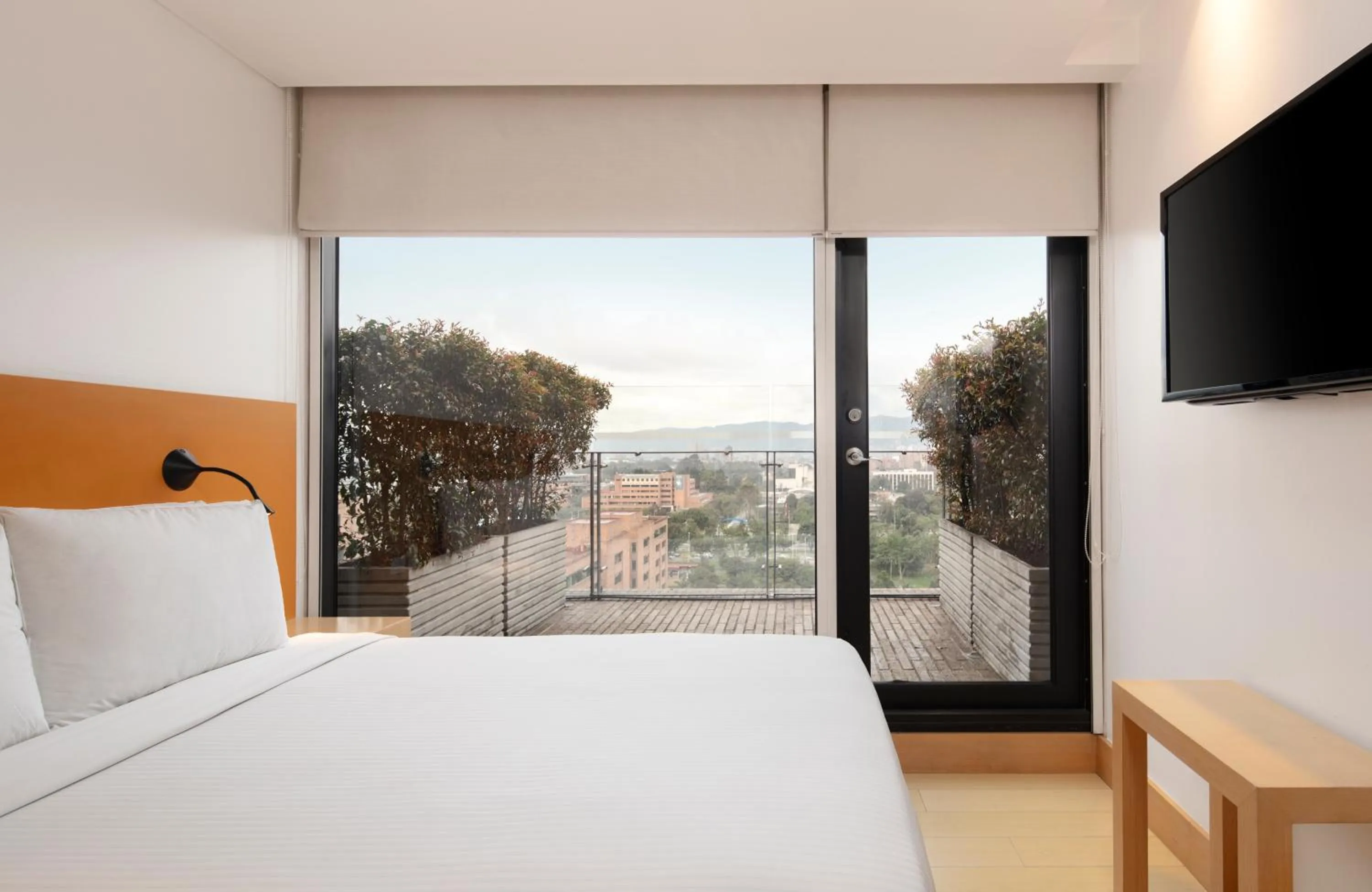 Bedroom, Bed in Fairfield by Marriott Bogota Embajada