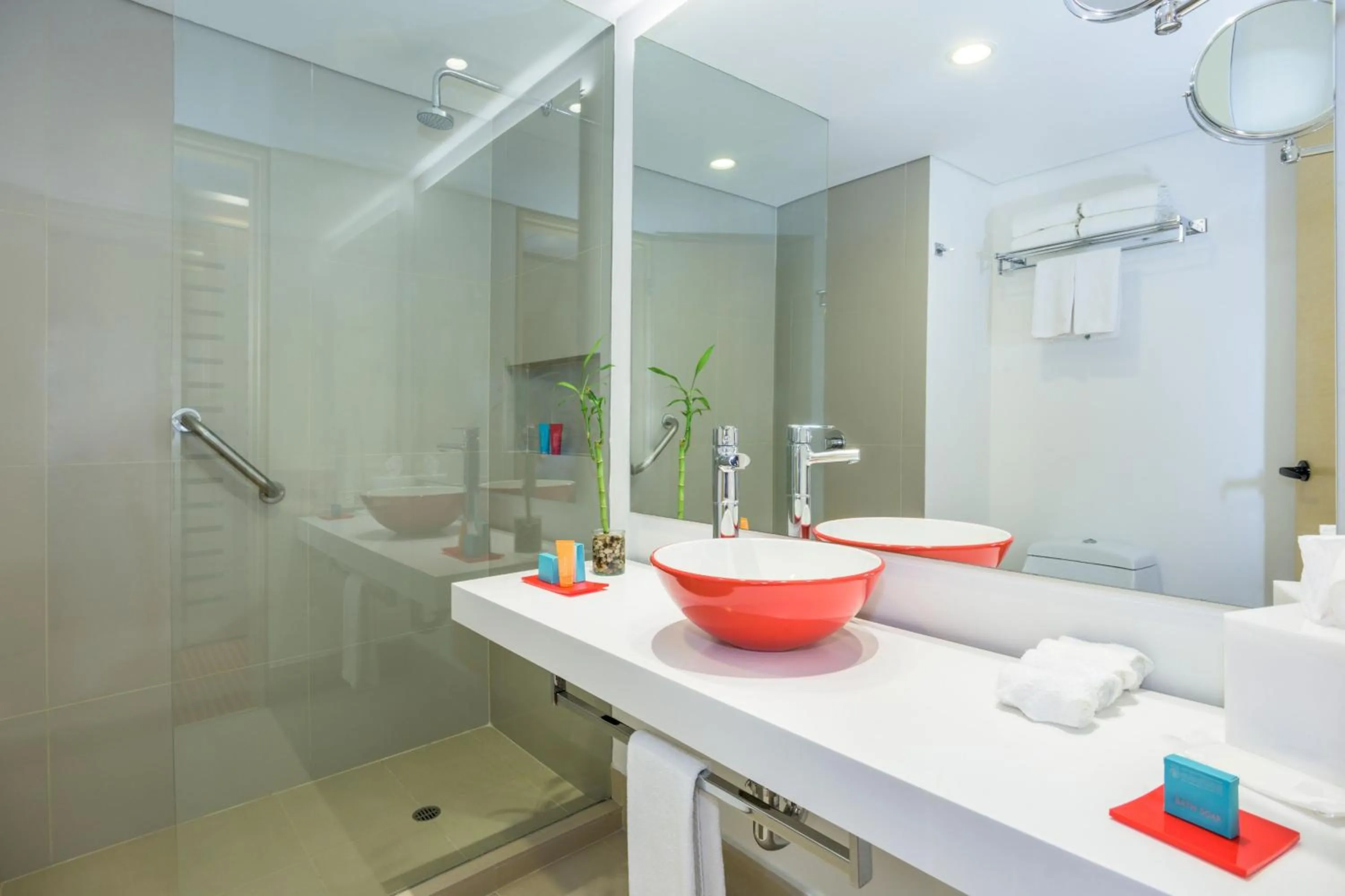 Bathroom in Fairfield by Marriott Bogota Embajada