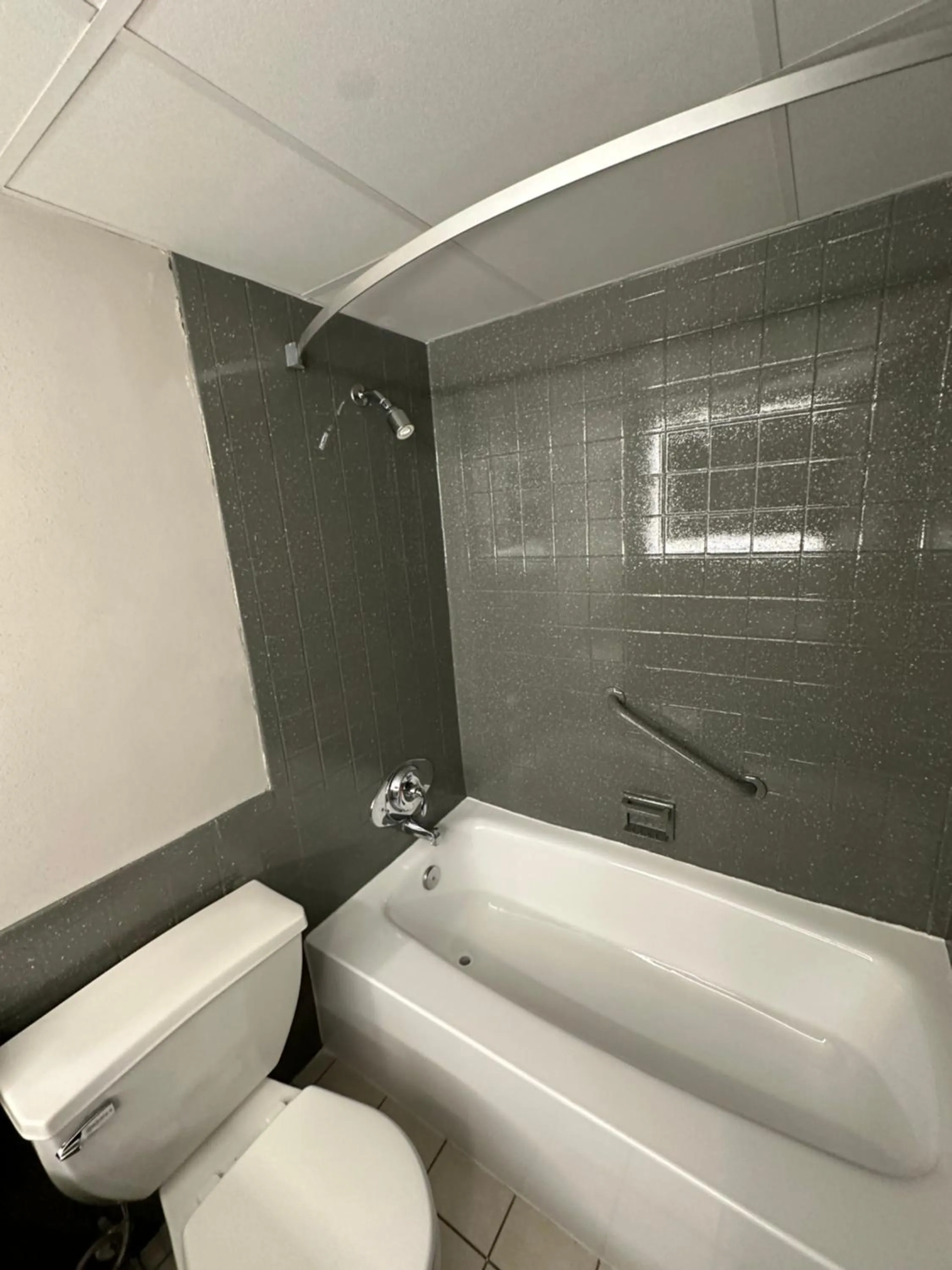 Bathroom in Days Inn by Wyndham Liberty