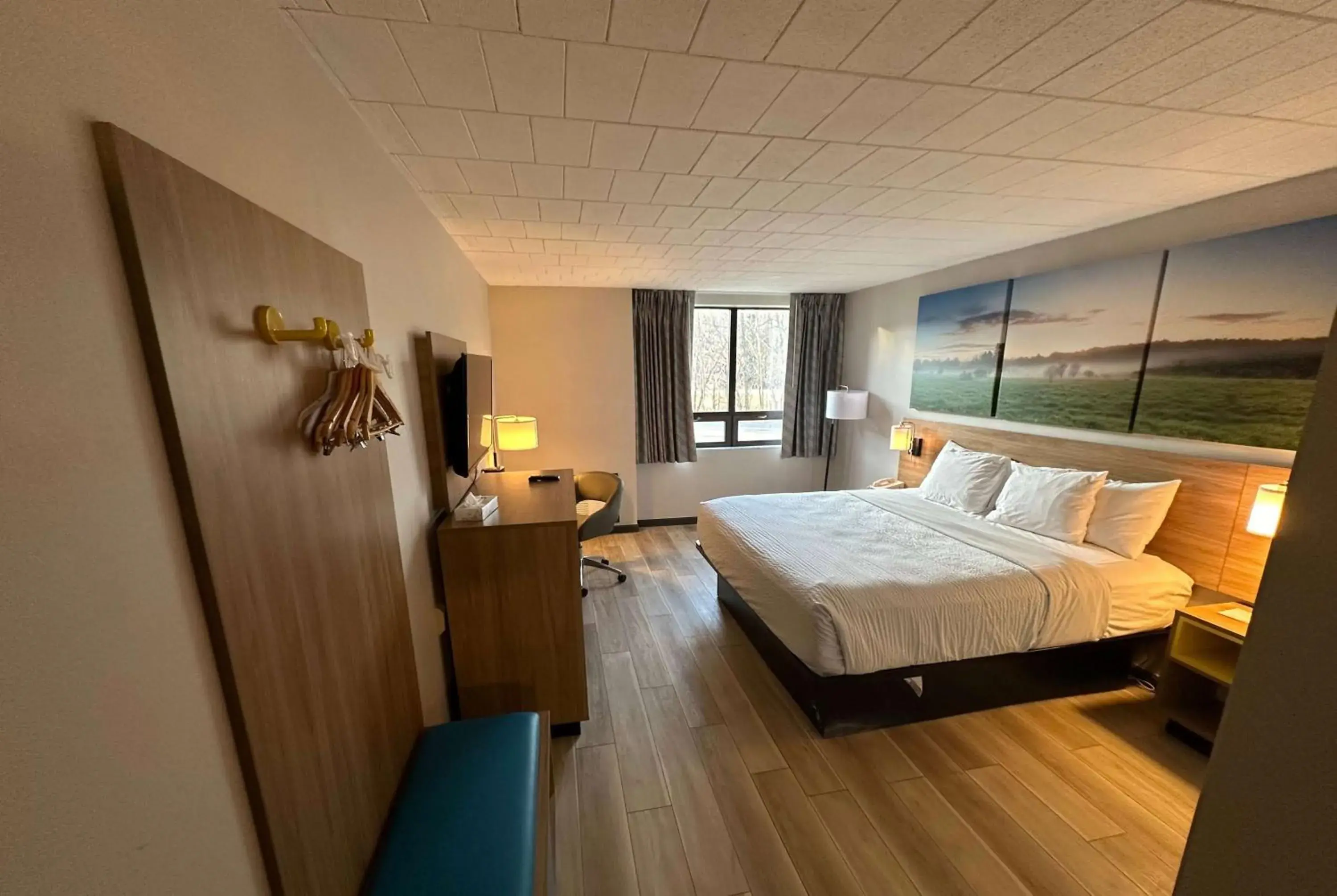 King Room - Non-Smoking in Days Inn by Wyndham Liberty King Room - Non-Smoking in Days Inn by Wyndham Liberty