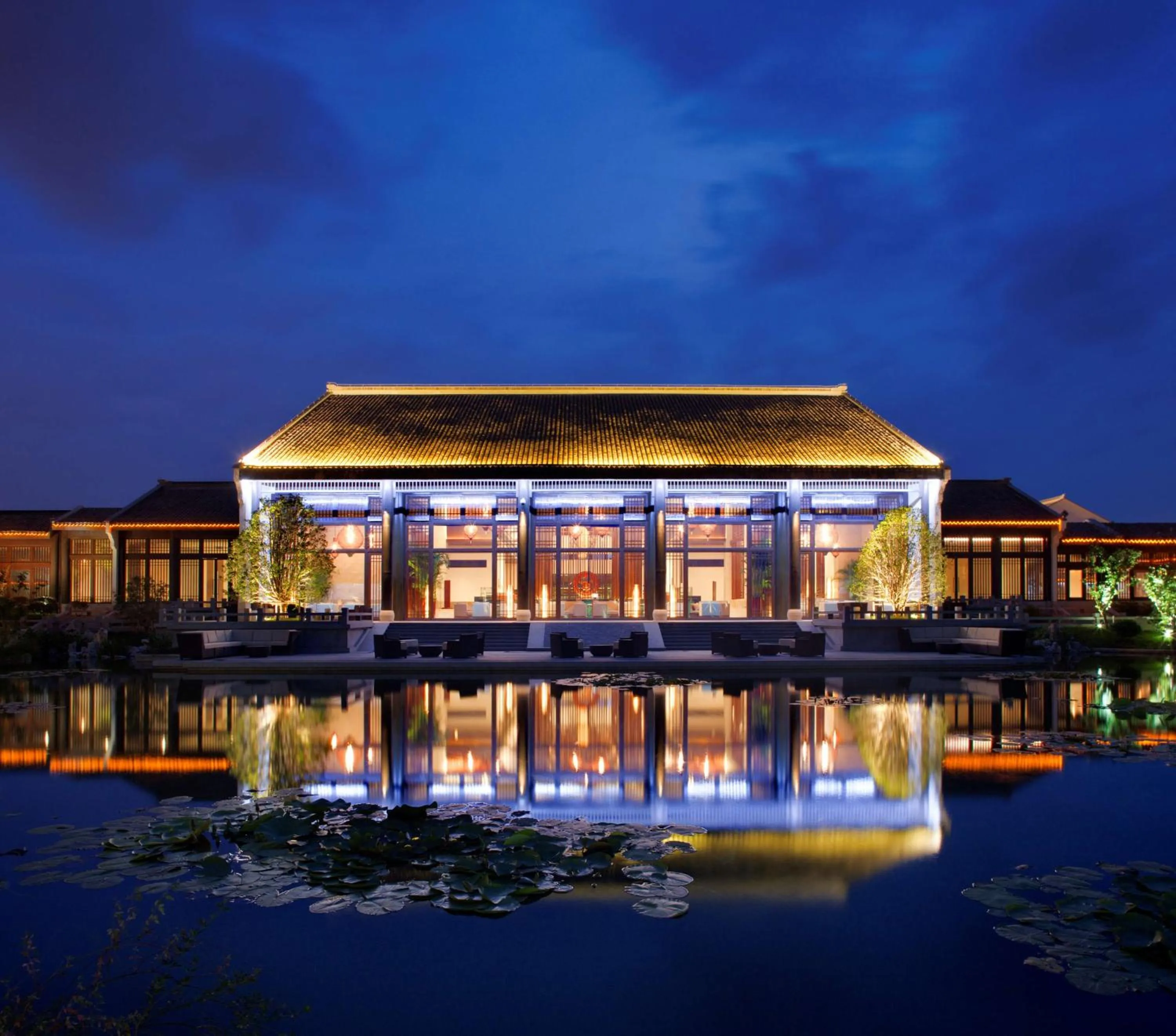 Property building in Radisson Blu Resort Wetland Park