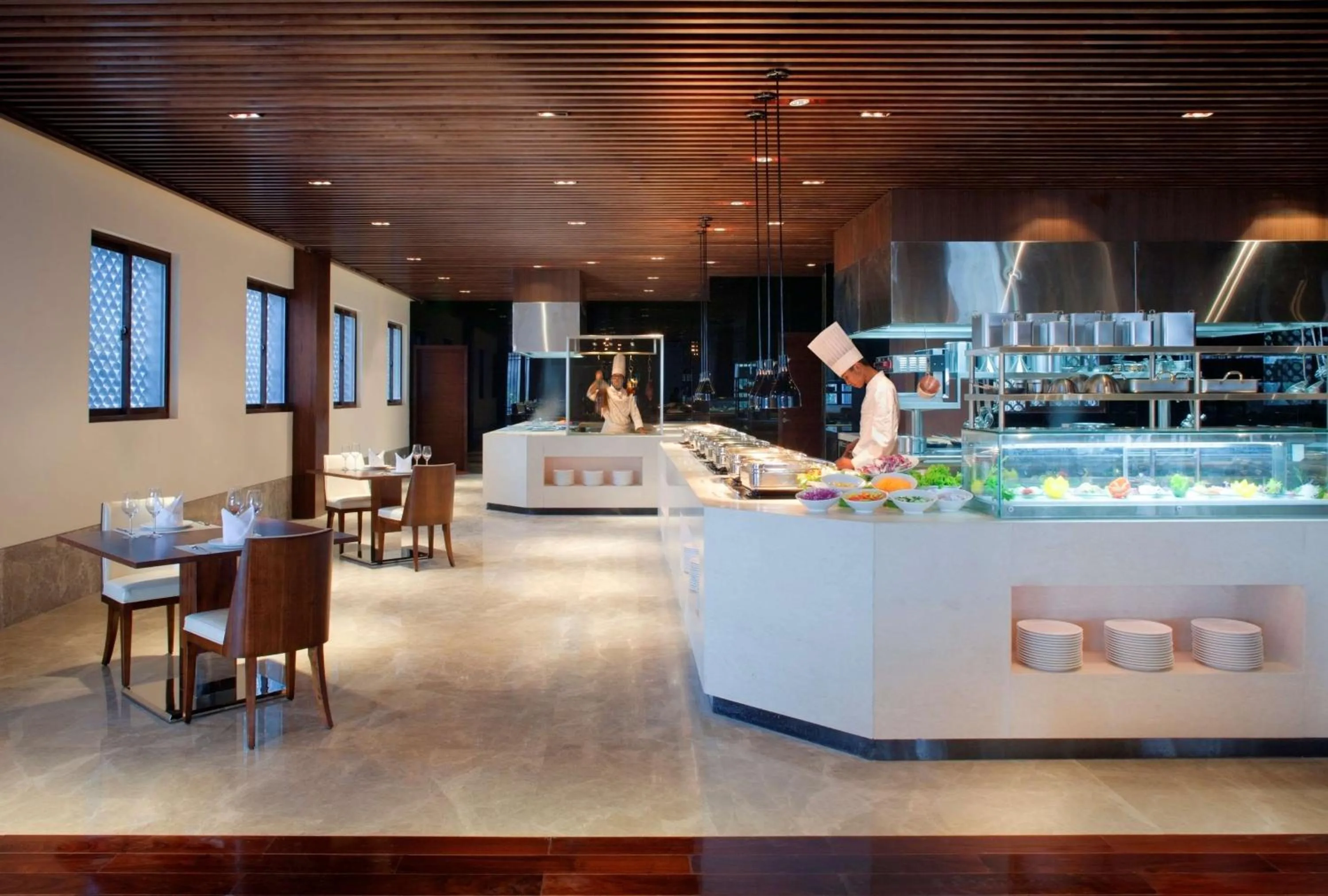 Restaurant/places to eat in Radisson Blu Resort Wetland Park