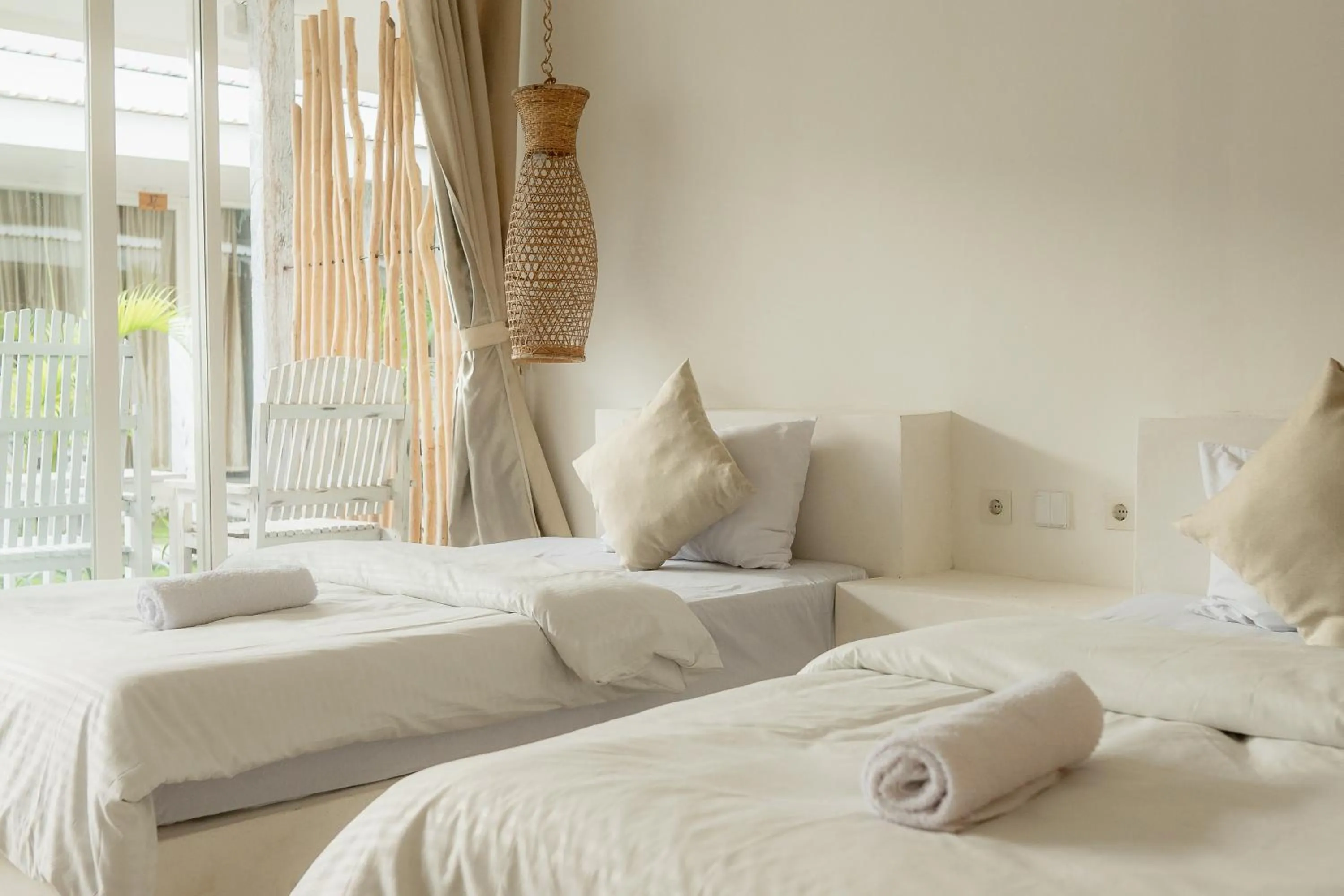 Bed in Gili Paddy Hotel