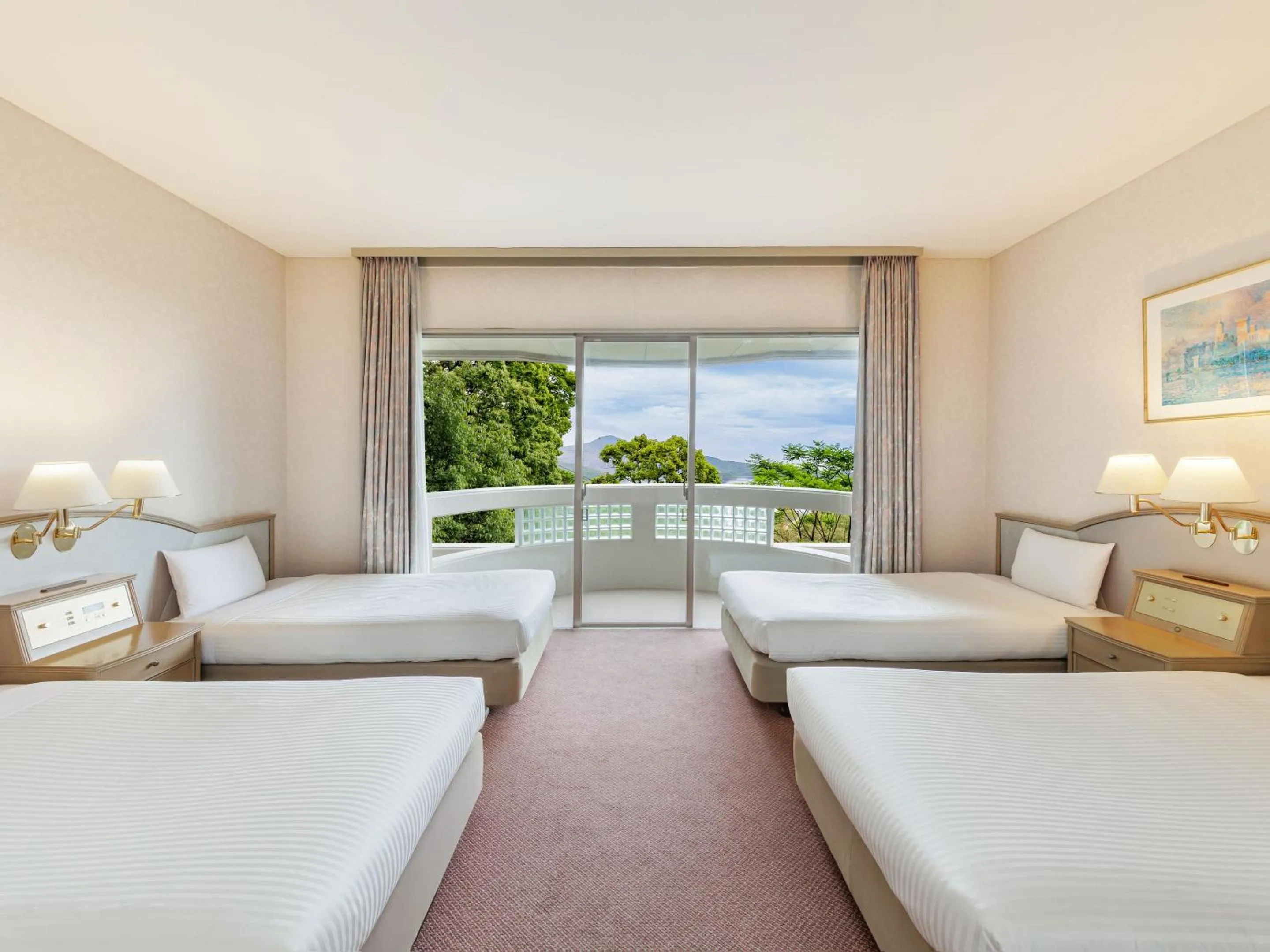 Photo of the whole room, Bed in Izumigo Hotel Altia Toba