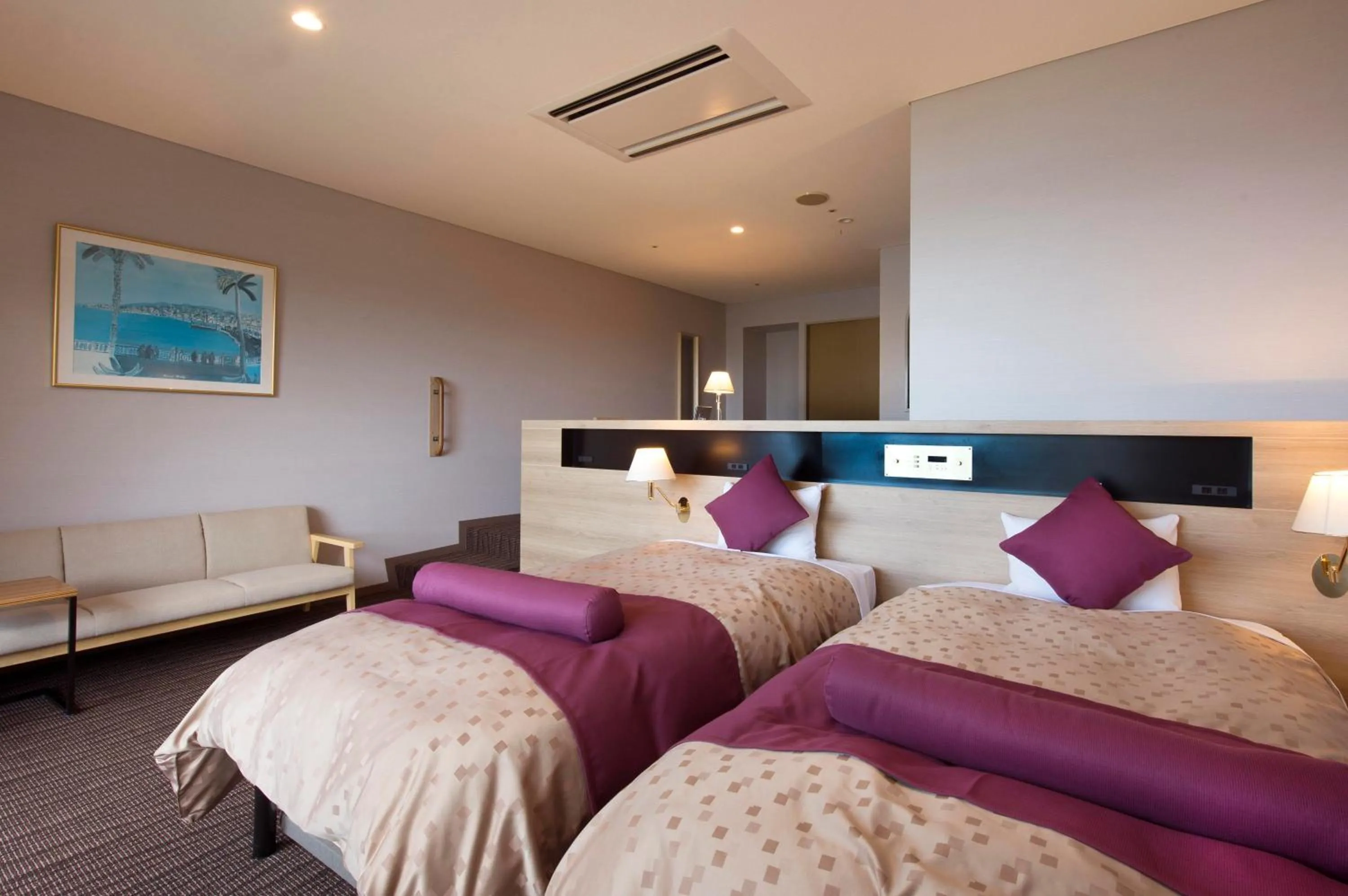 Photo of the whole room, Bed in Izumigo Hotel Altia Toba