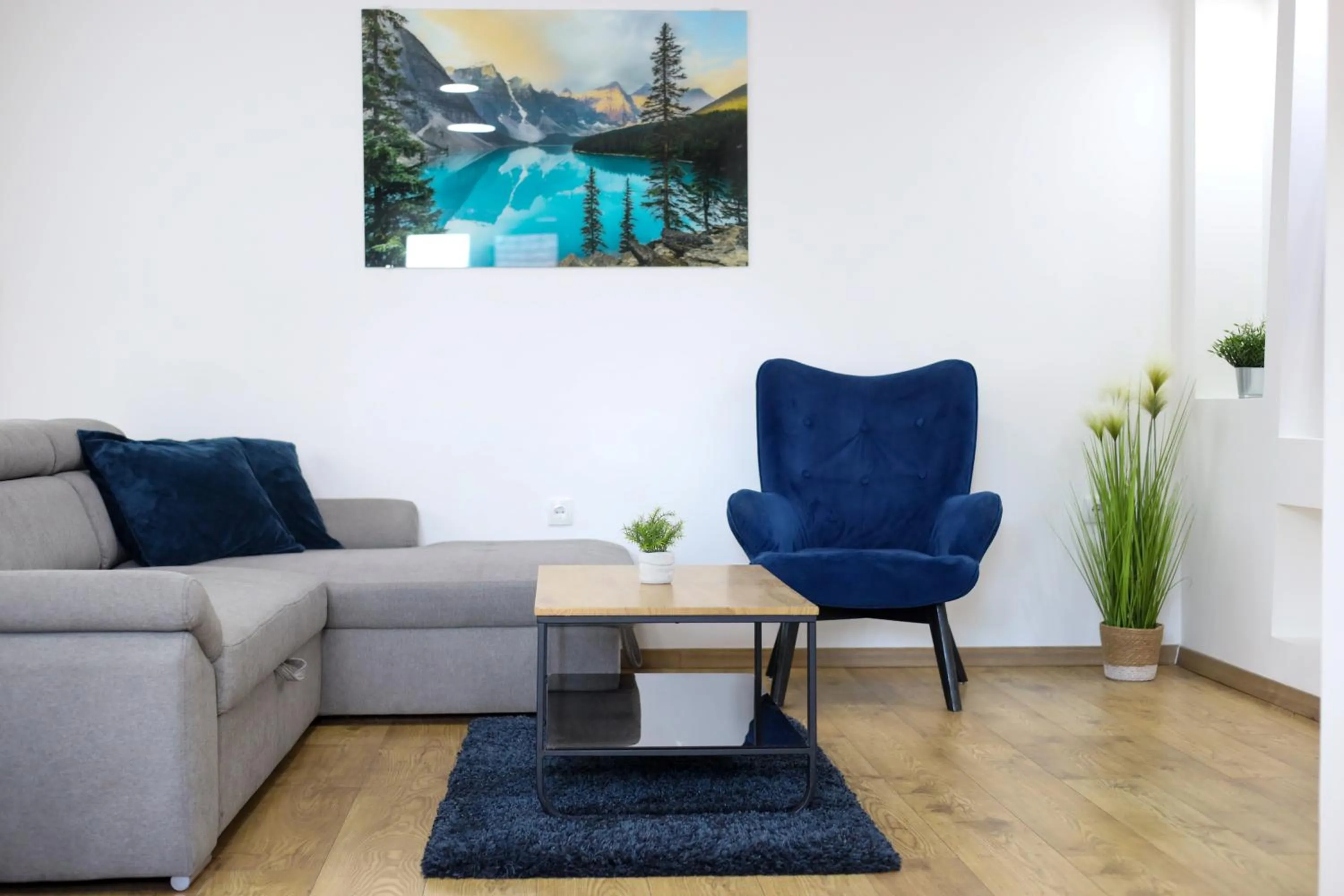 Living room in Airport Stay Apartments