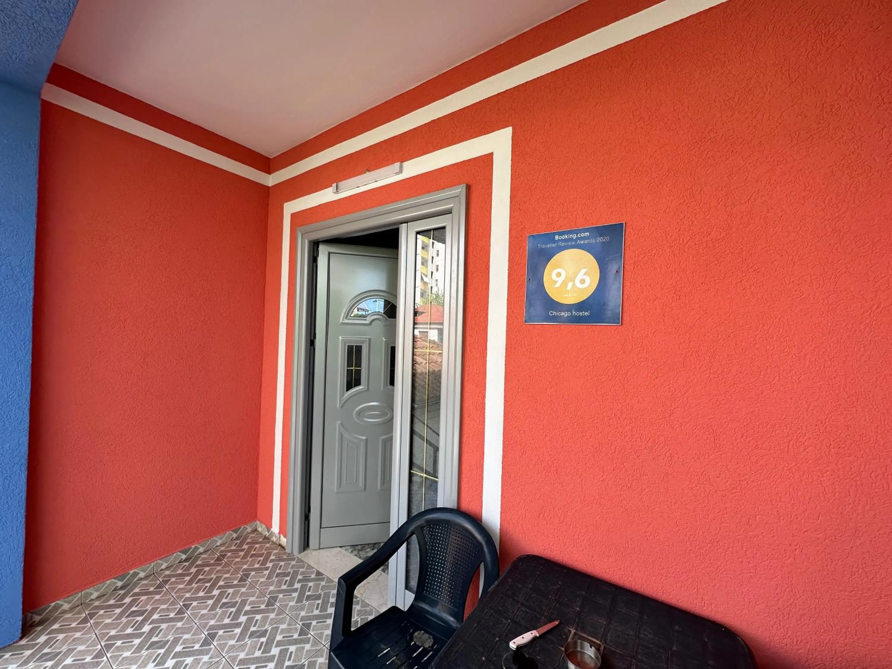 Property building in Chicago hotel