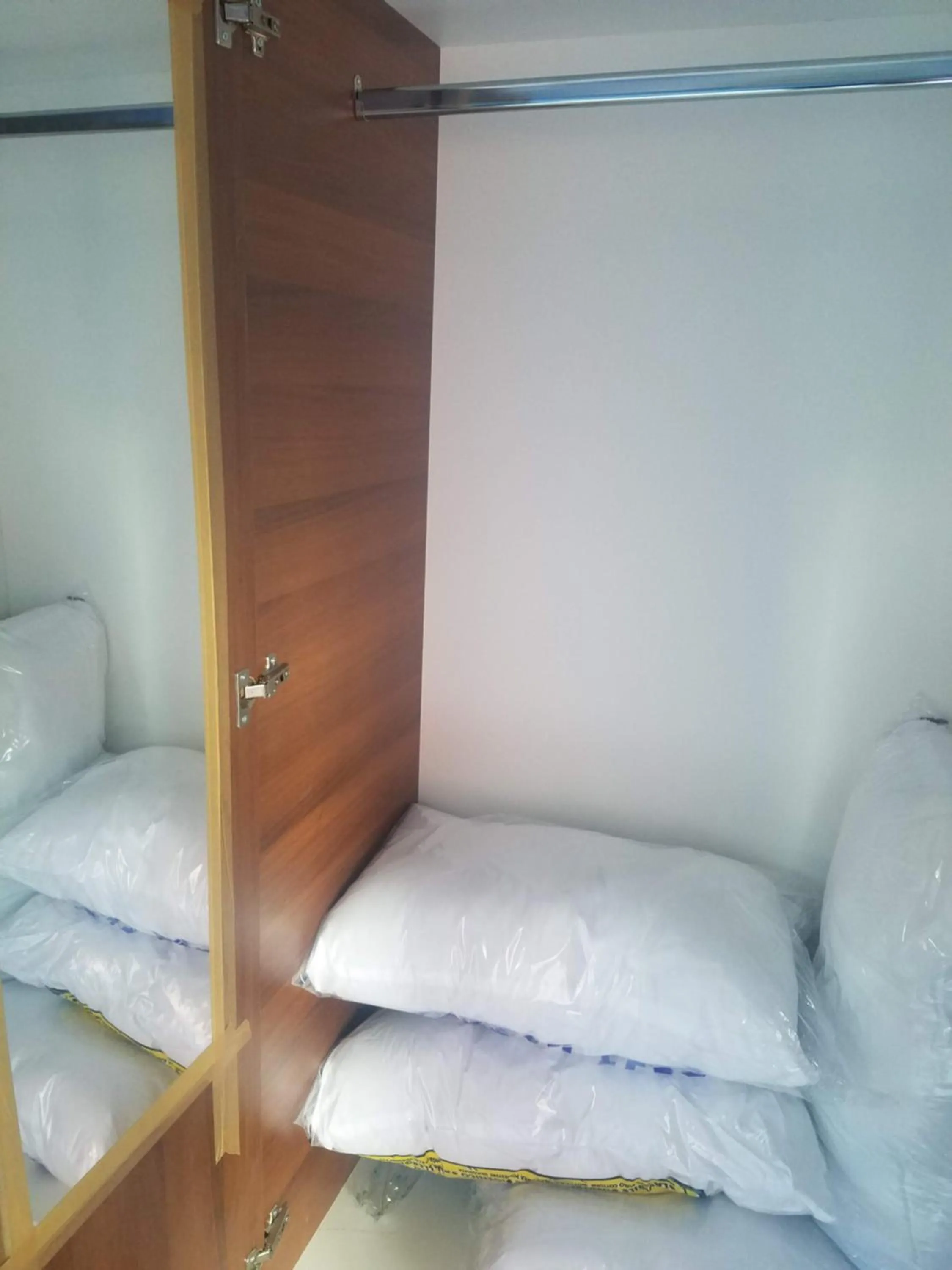 bunk bed, Bed in Chicago hotel