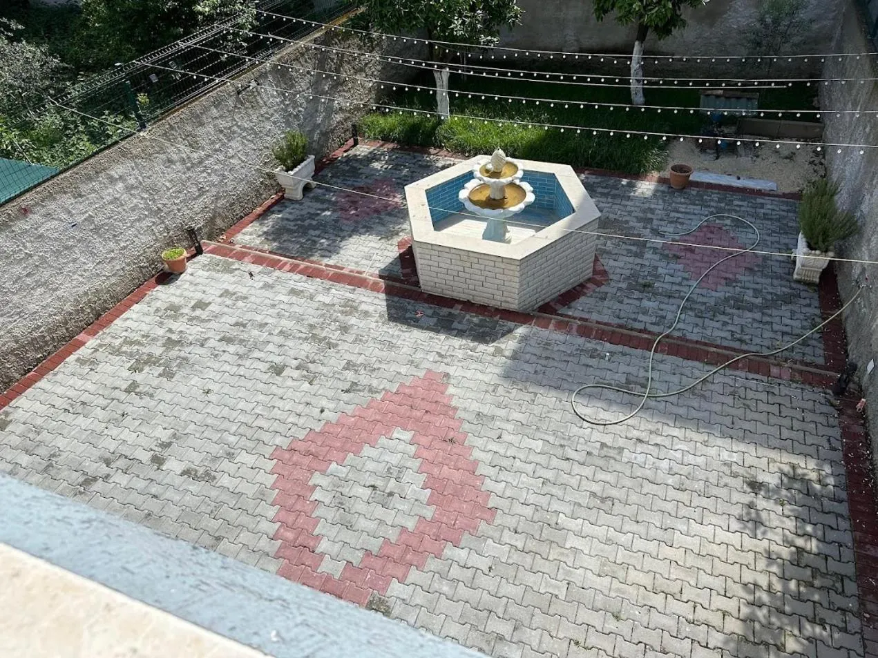 Garden view in Chicago hotel