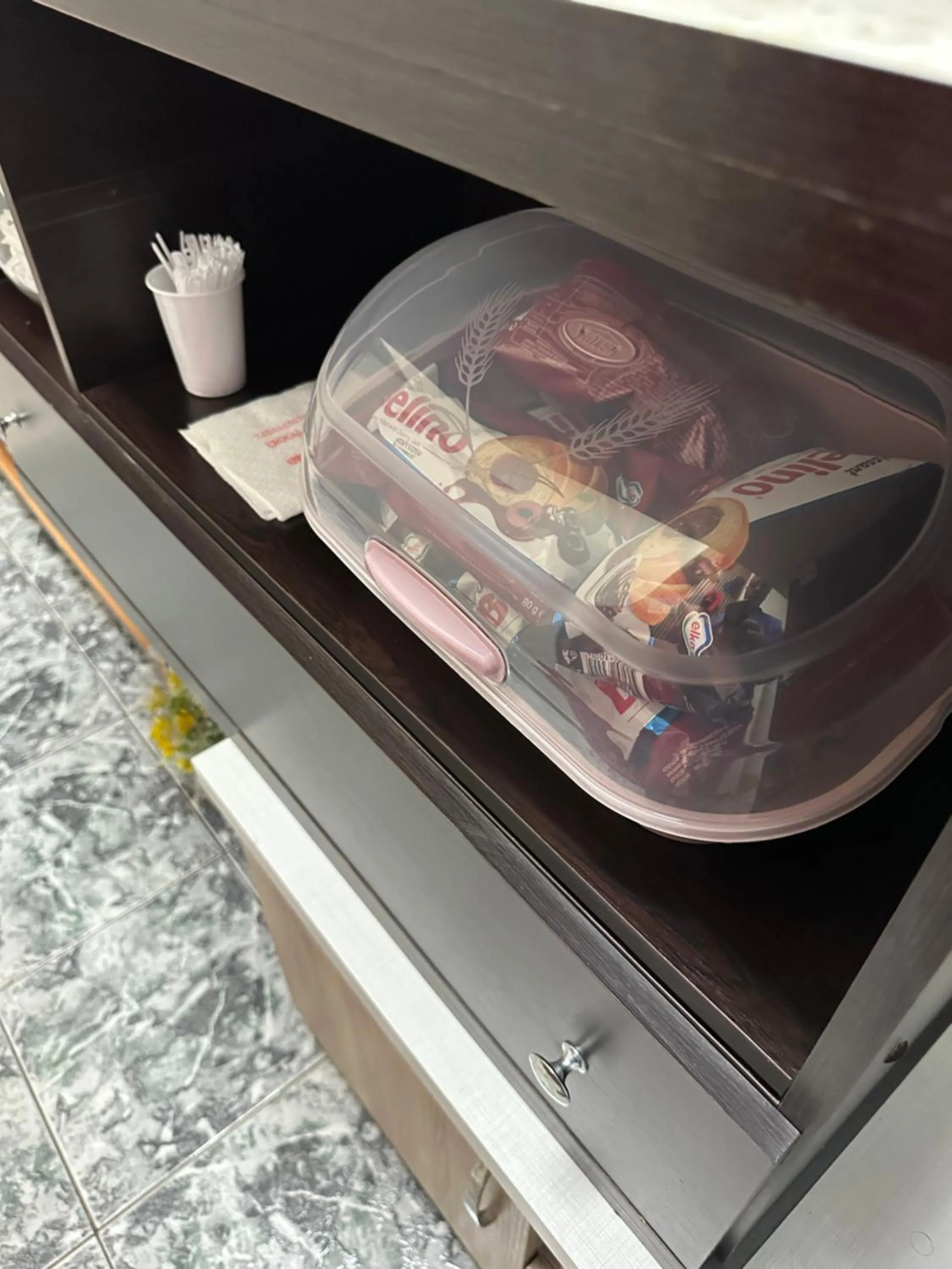 Breakfast in Chicago hotel