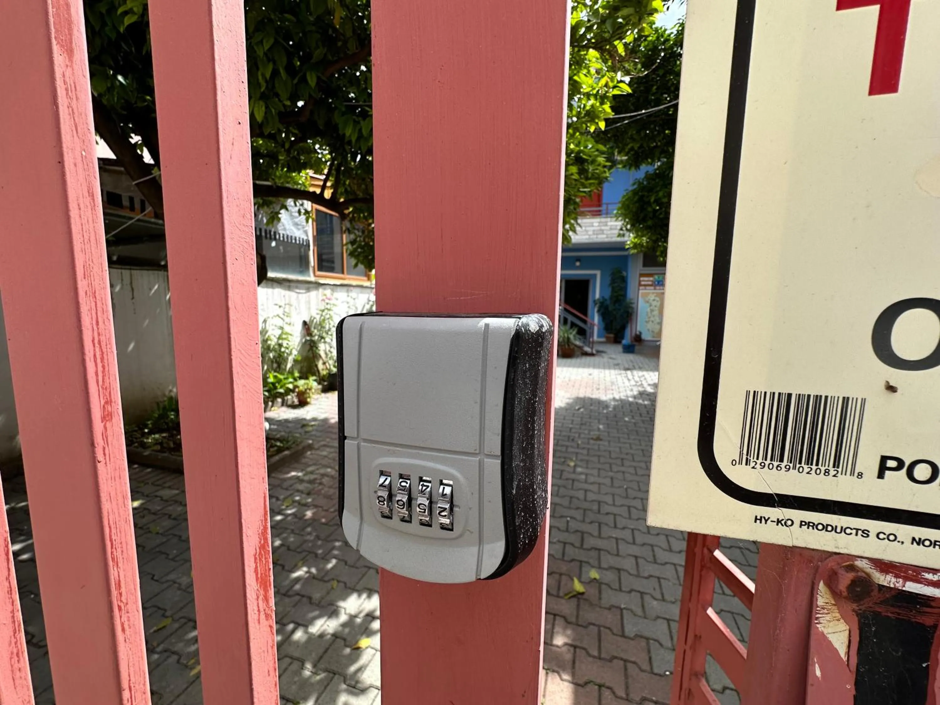 microwave in Chicago hotel