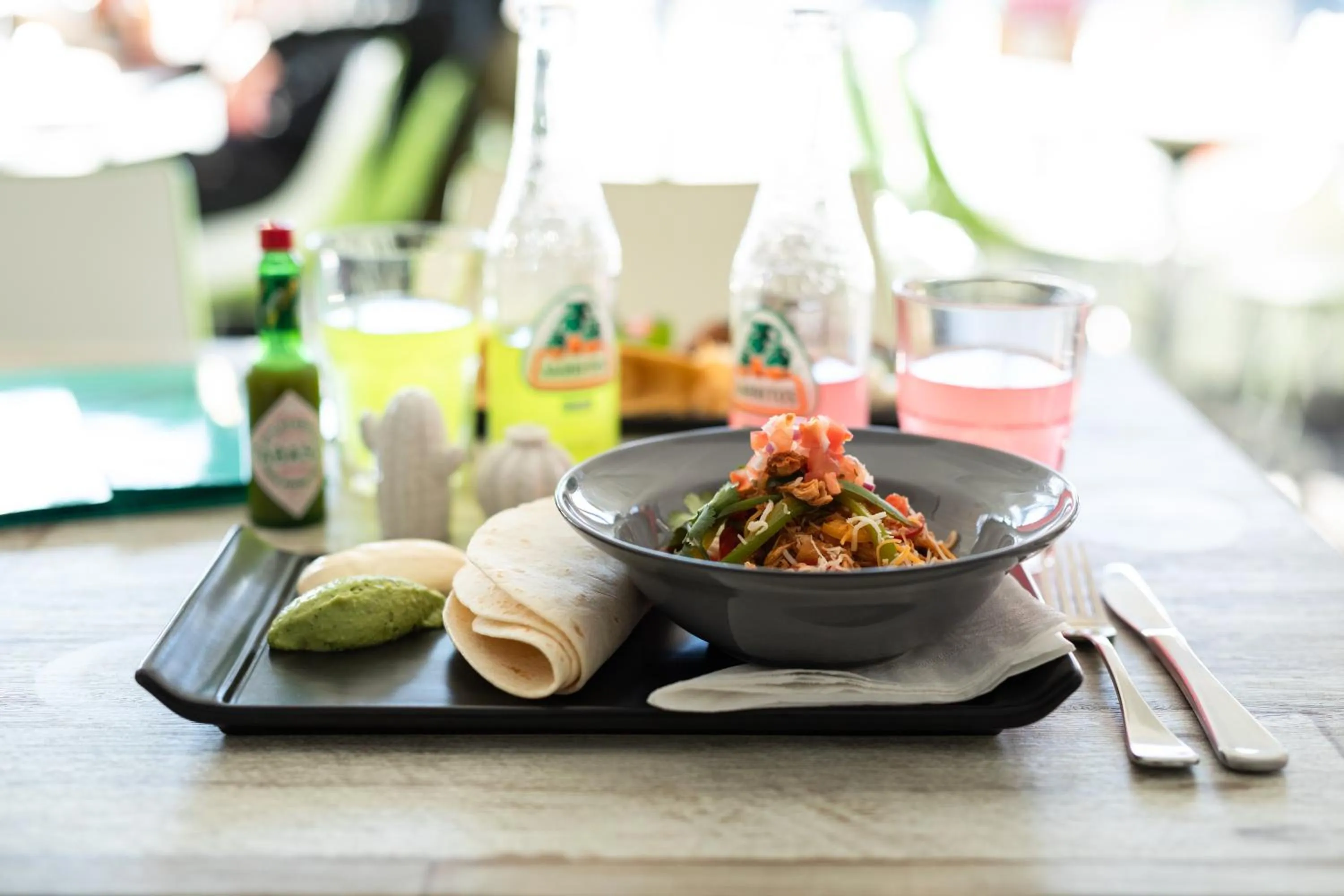 Restaurant/places to eat in Stillwell Hotel