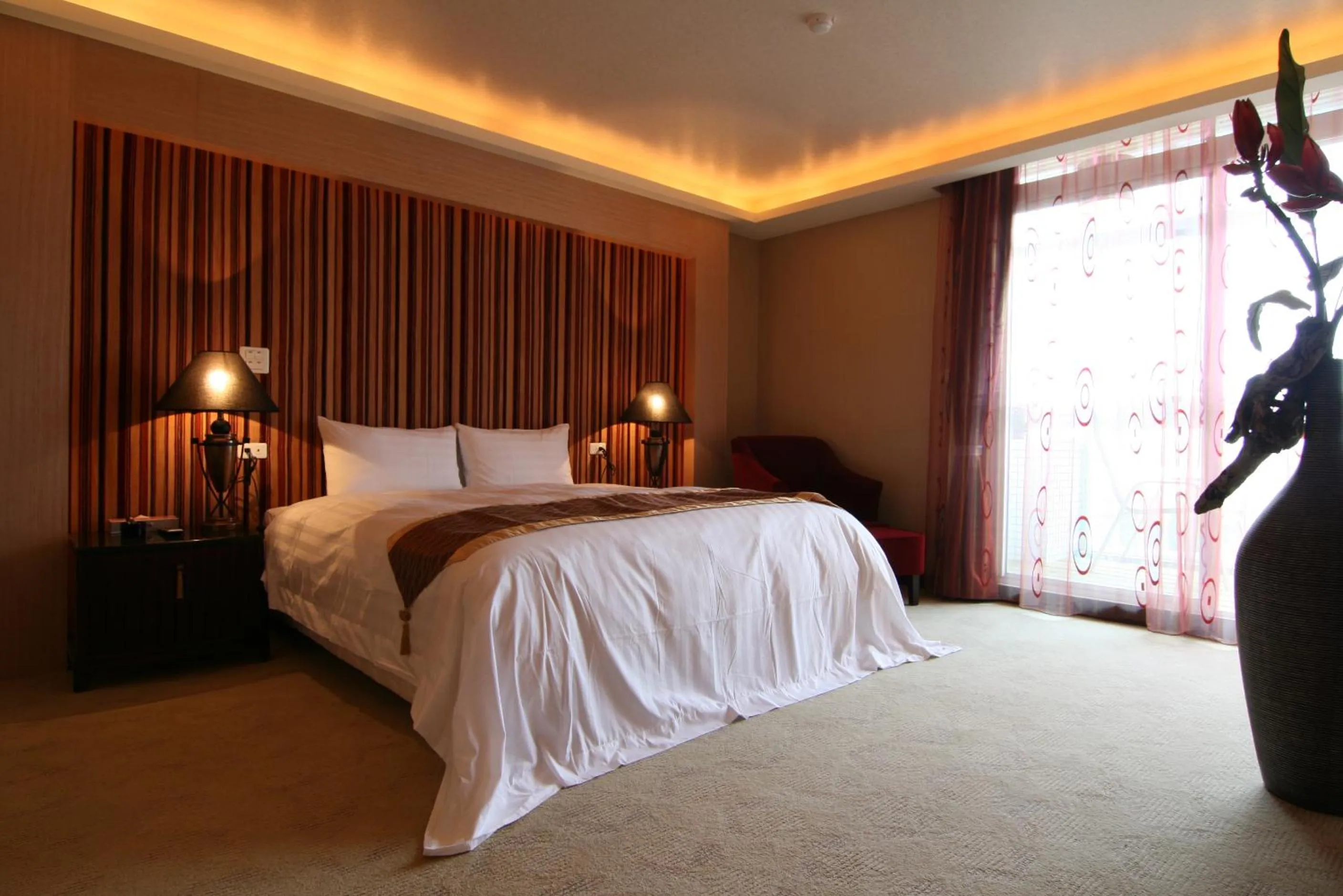 Photo of the whole room, Bed in East Coast Sea View Hotel