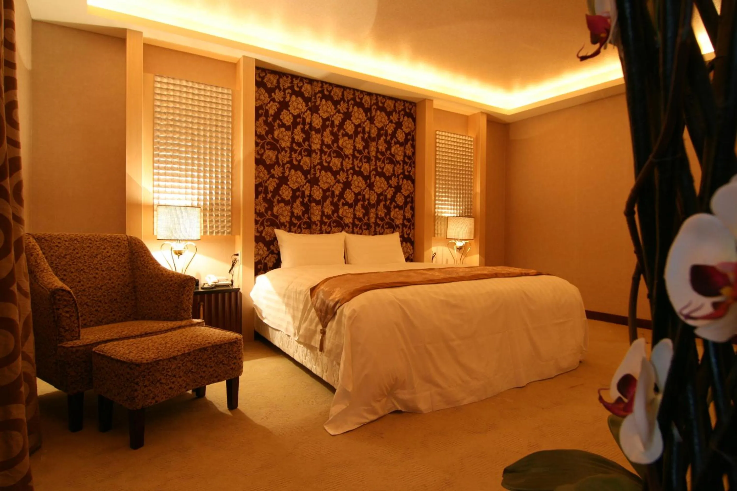 Photo of the whole room, Bed in East Coast Sea View Hotel