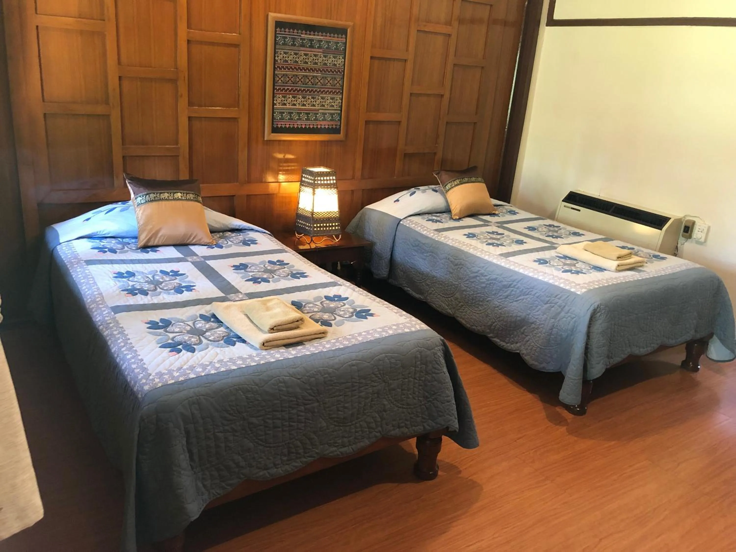 Bed in Hotel Siblanburi Resort