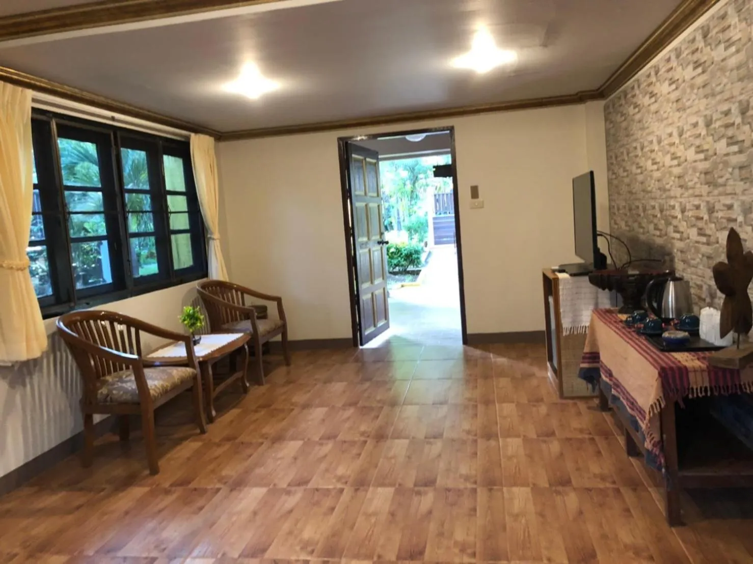 Hotel Siblanburi Resort