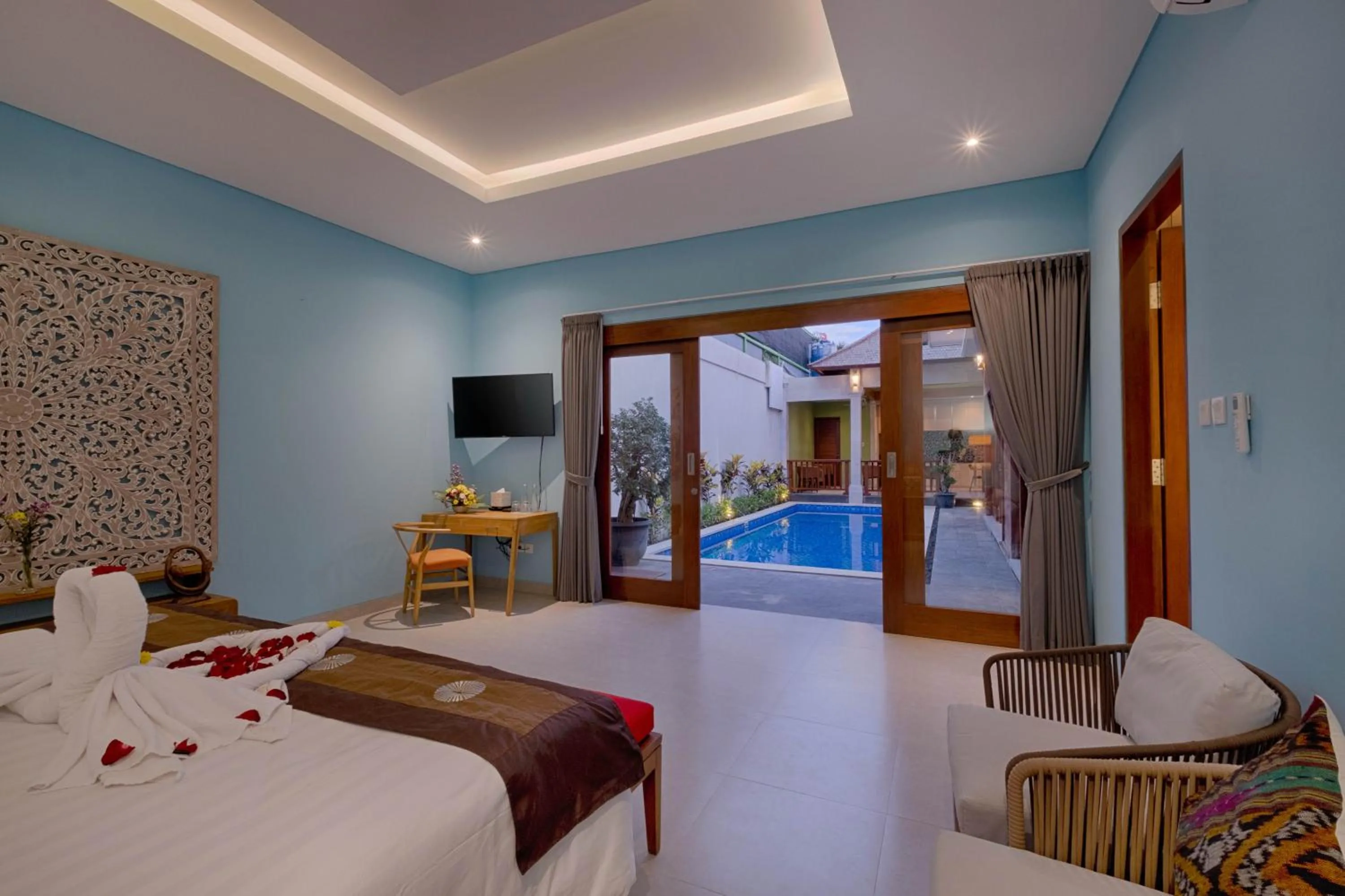 Photo of the whole room, Bed in Canggu Villa by Sanga Sanga Hospitality