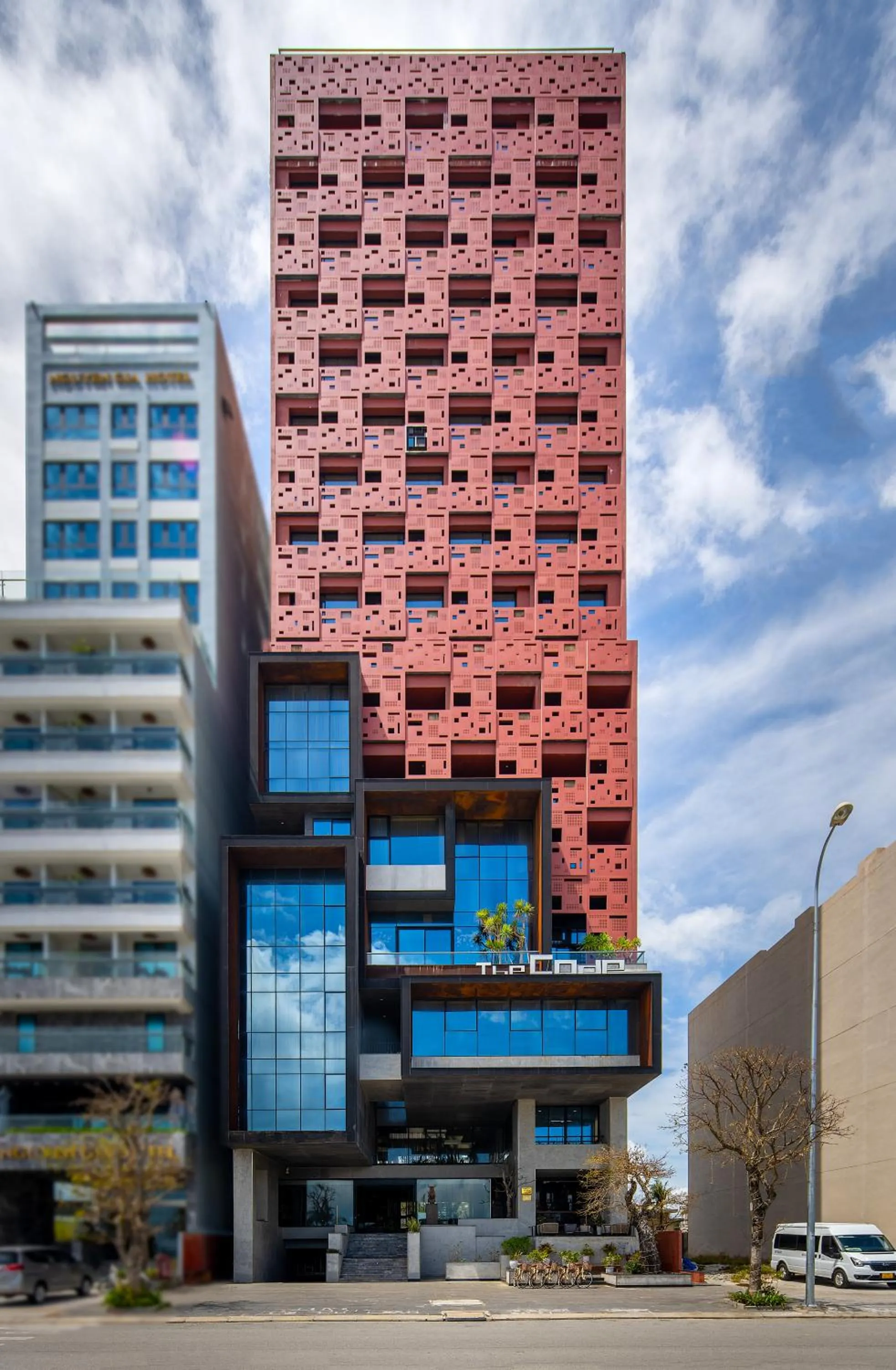 Property building in The Code Hotel & Spa Da Nang - Complimentary Daily Afternoon Tea in Sky Bar