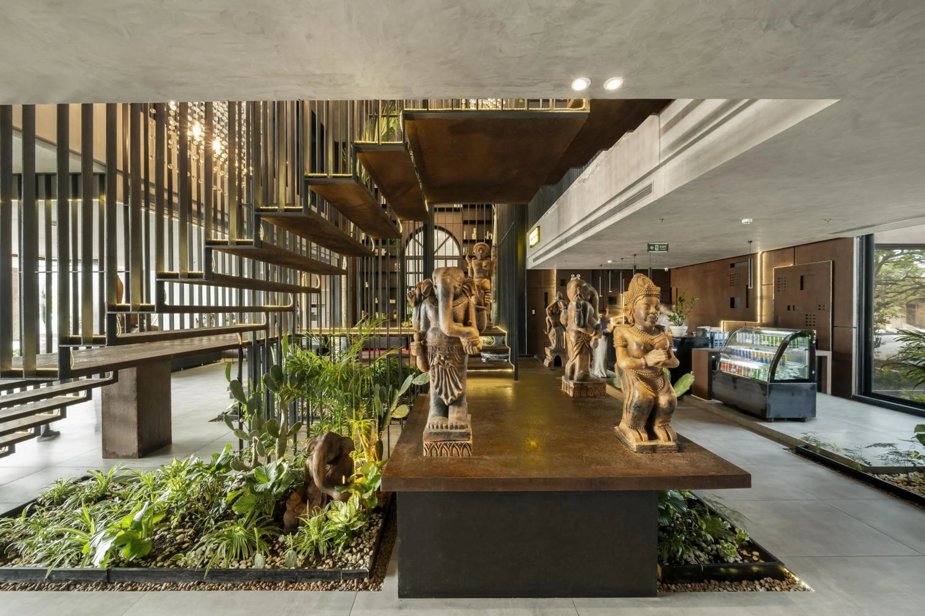 Lobby or reception in The Code Hotel & Spa Da Nang - Complimentary Daily Afternoon Tea in Sky Bar