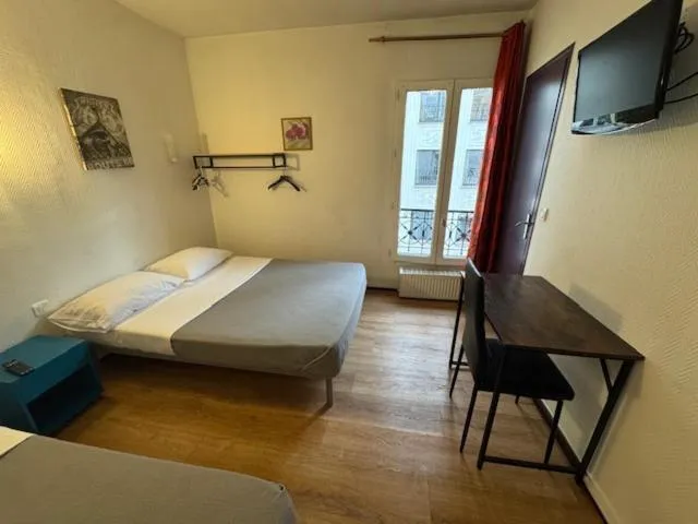 Bed in Hotel Chevallier