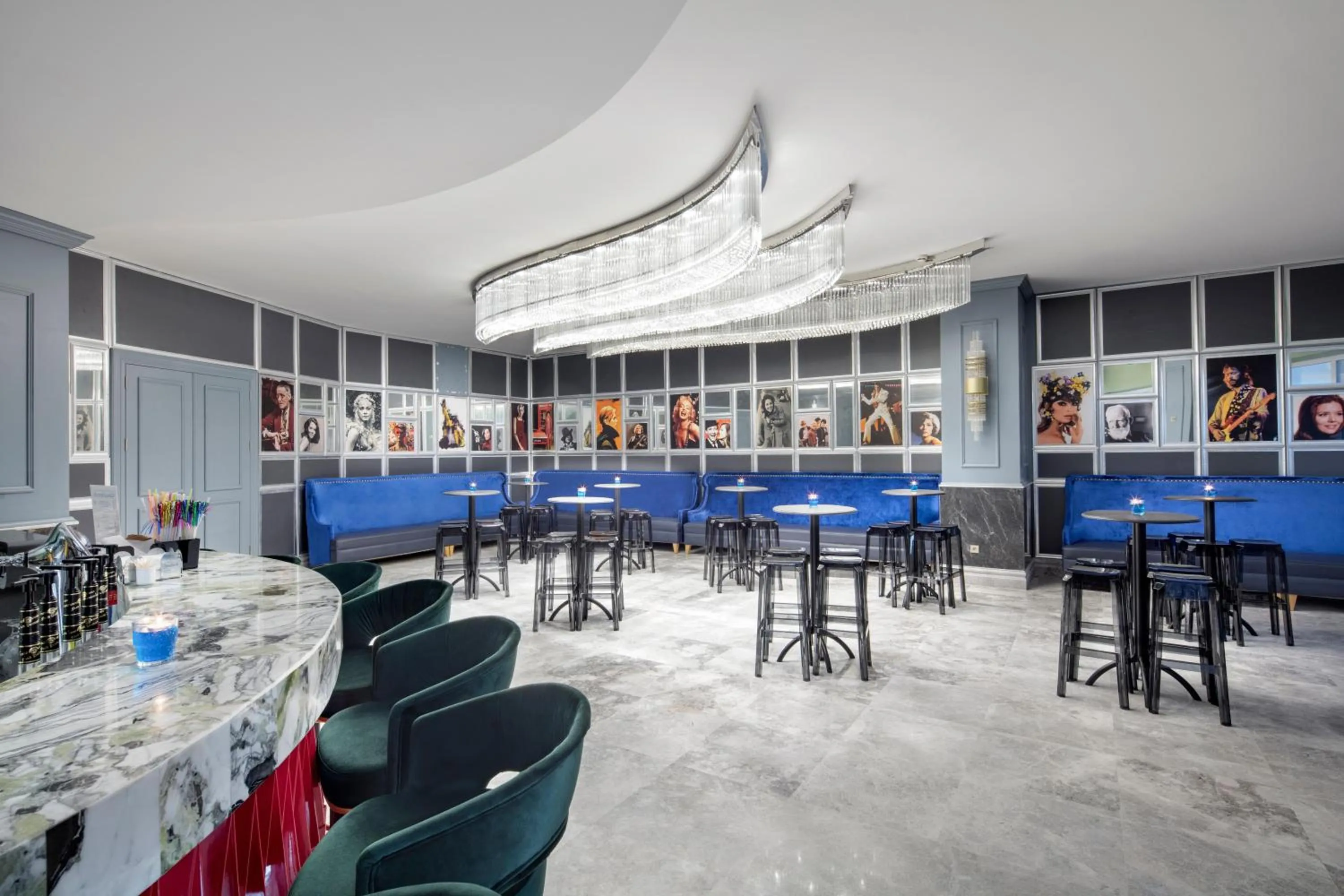 Lounge or bar in Granada Luxury Beach-Ultra All Inclusive