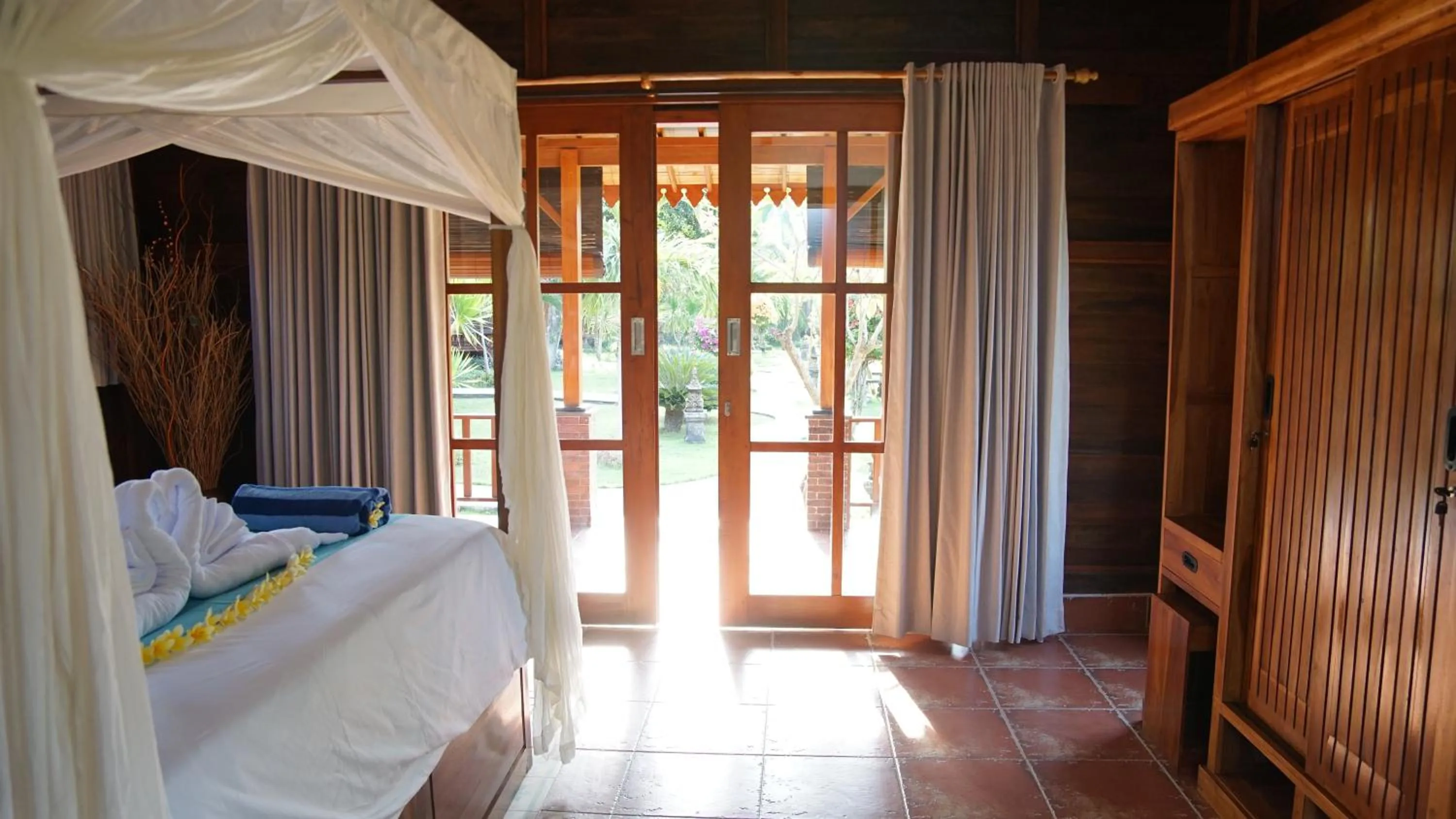 Bed in Kubu Kangin Resort