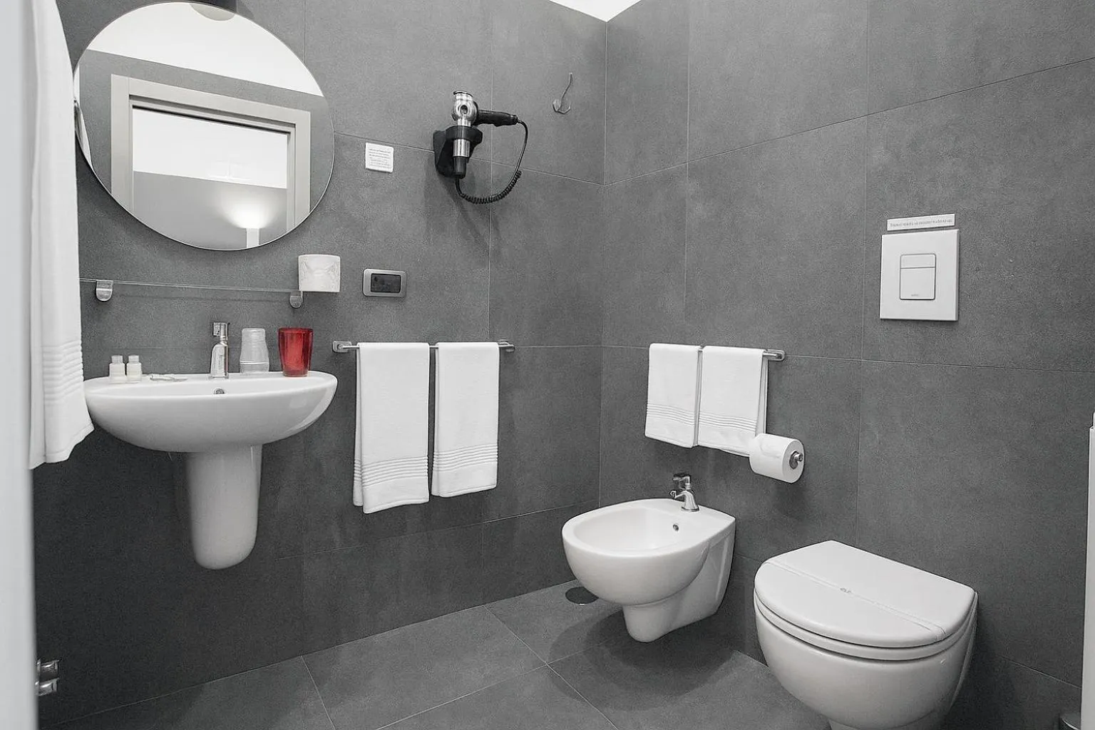 Shower in Piazza Carità