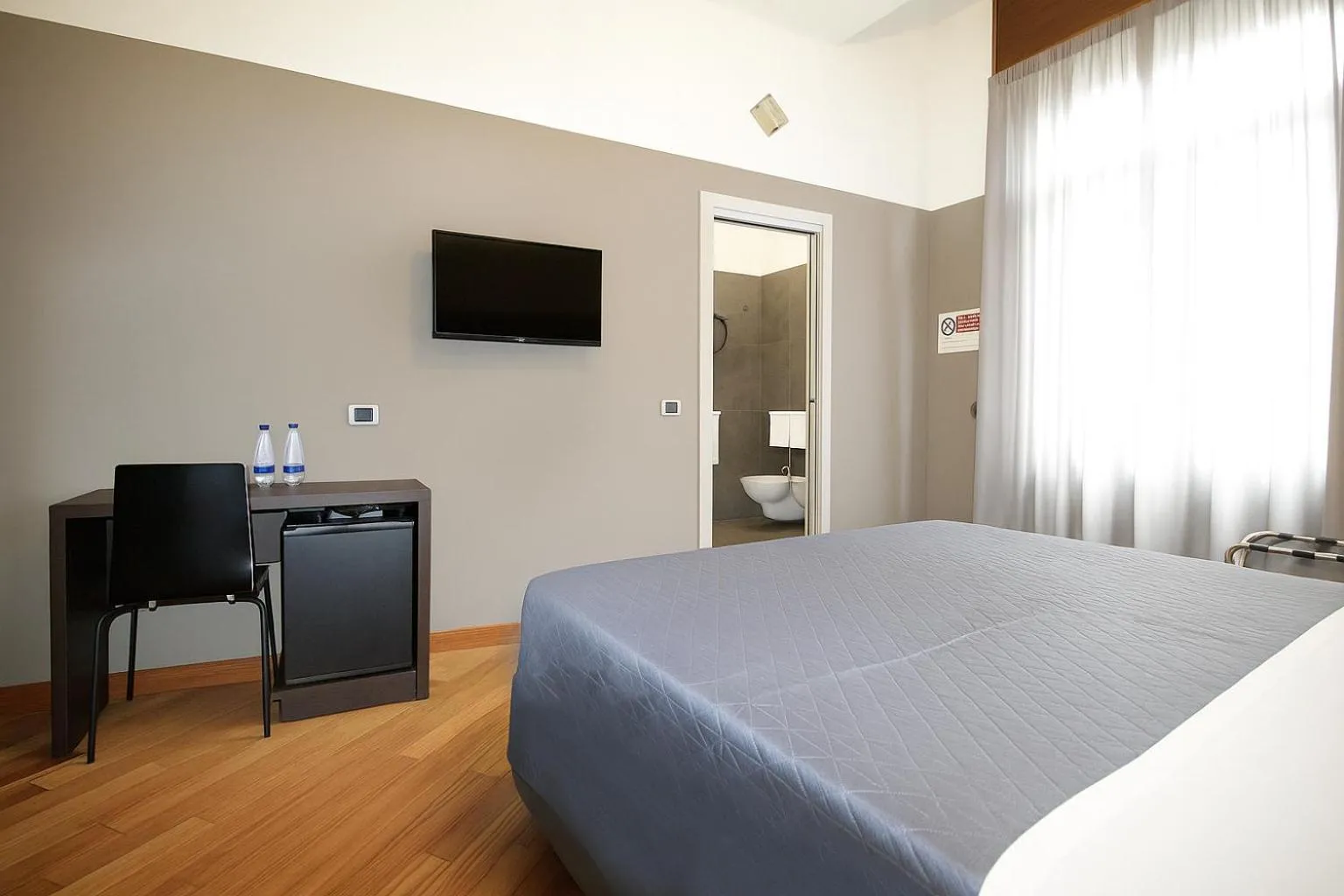 Bed in Piazza Carità