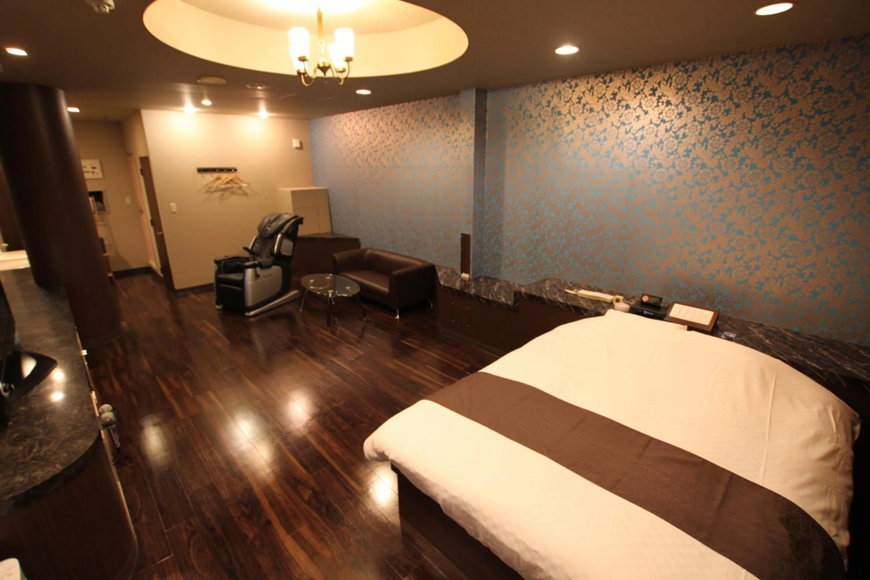 Photo of the whole room, Bed in Hotel Gem Oyama Adult Only