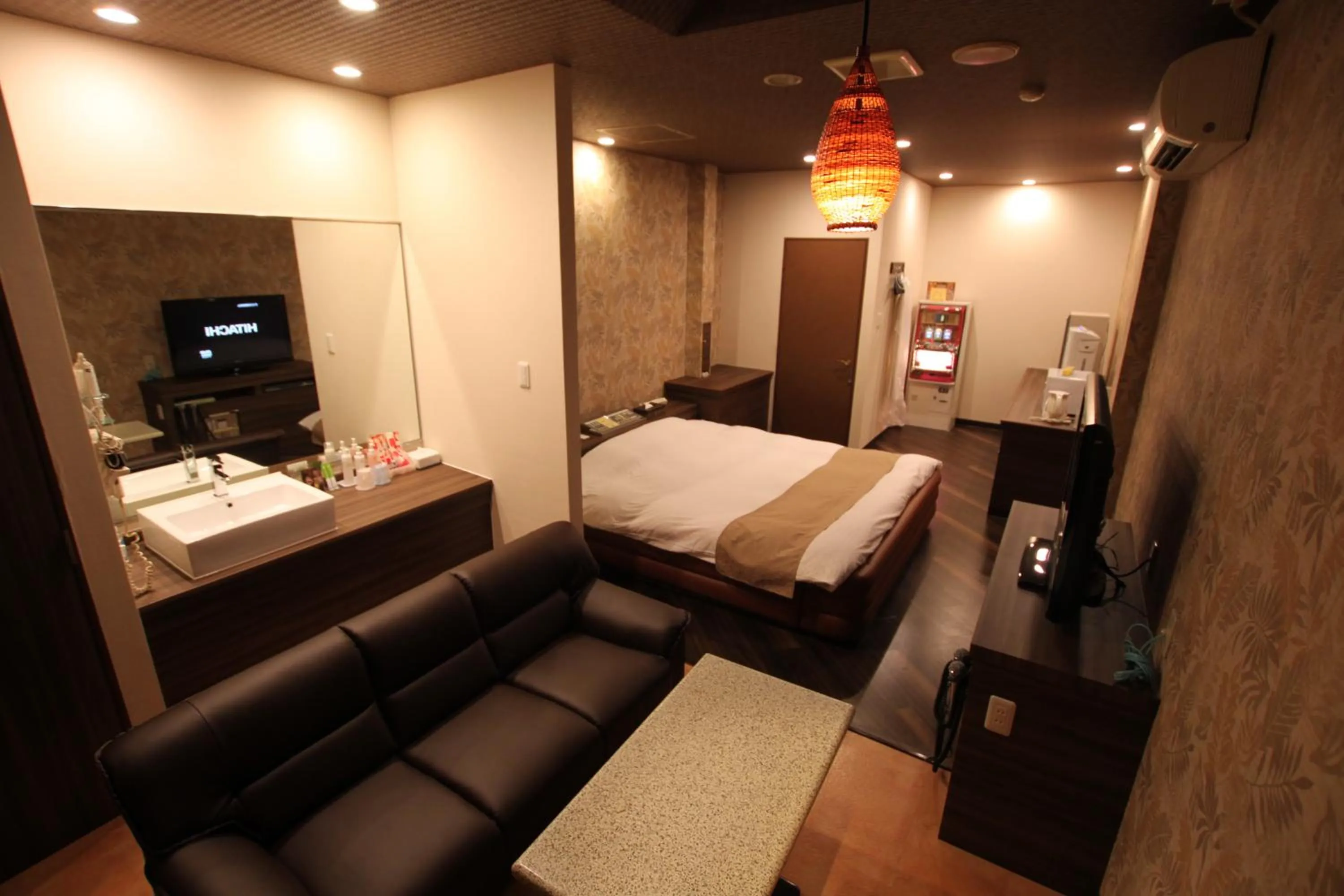 Photo of the whole room, Bed in Hotel Gem Oyama Adult Only