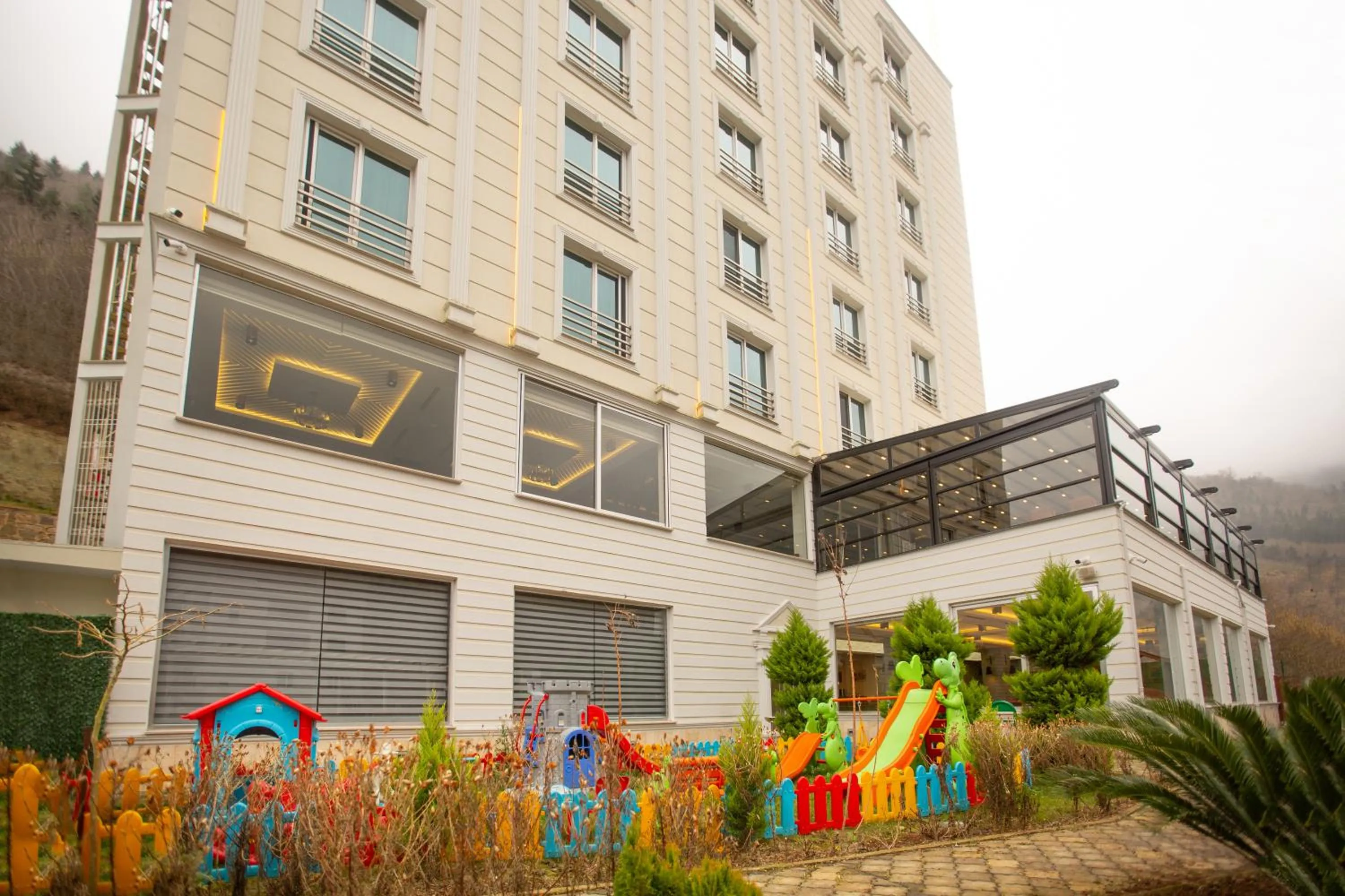 Property building in Jolnar garden hotel