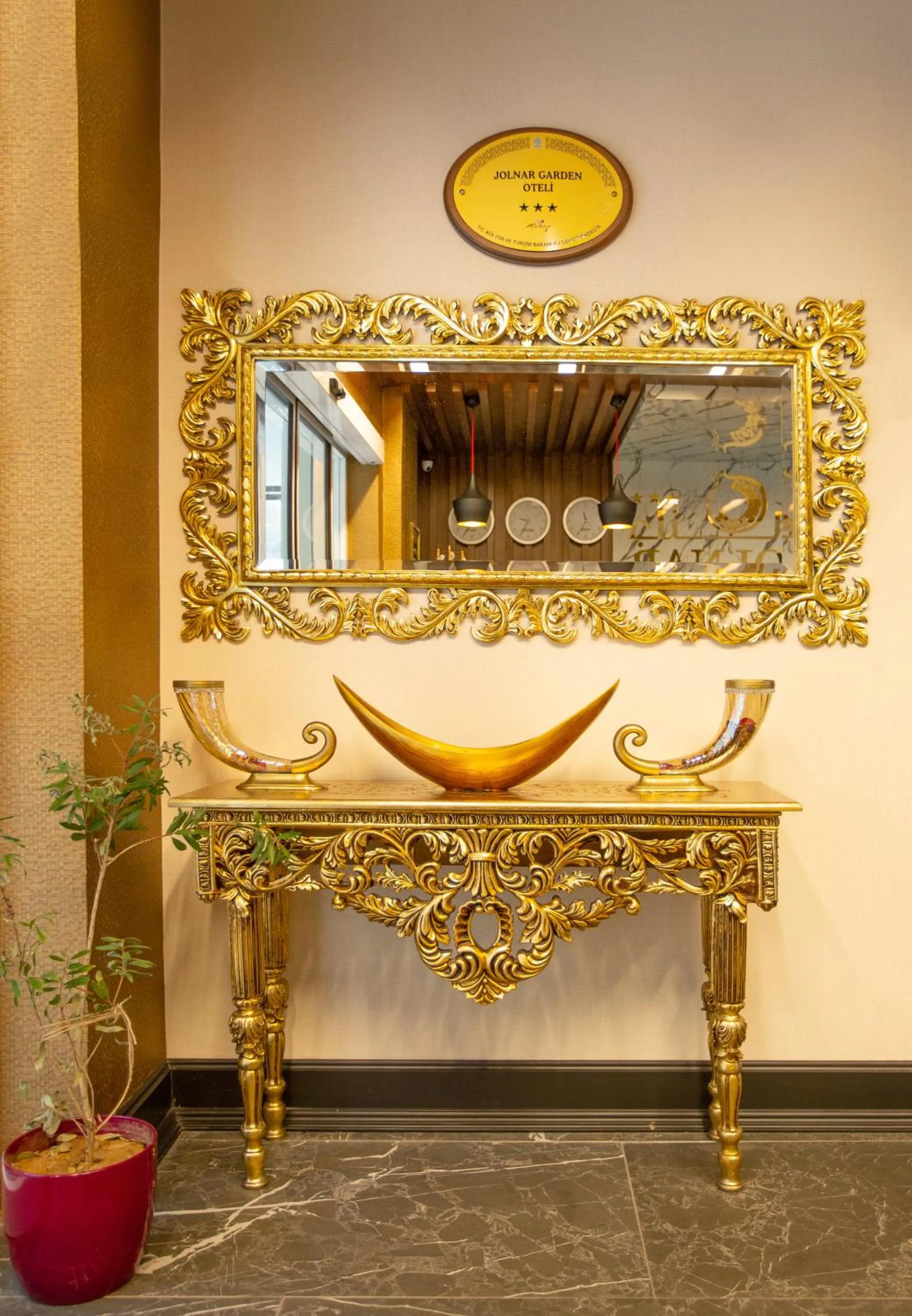 Lobby or reception in Jolnar garden hotel