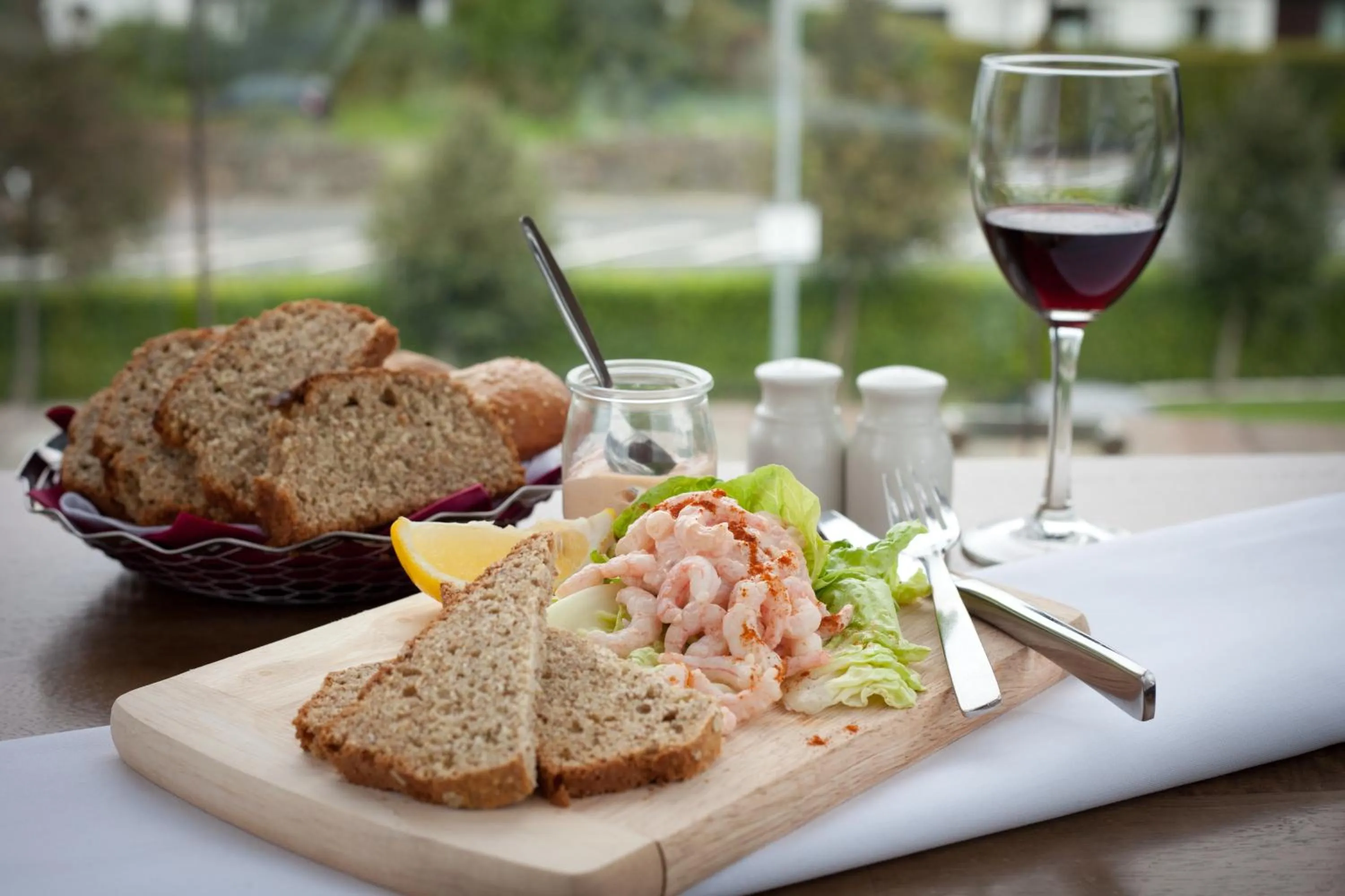 Four Seasons Hotel, Carlingford