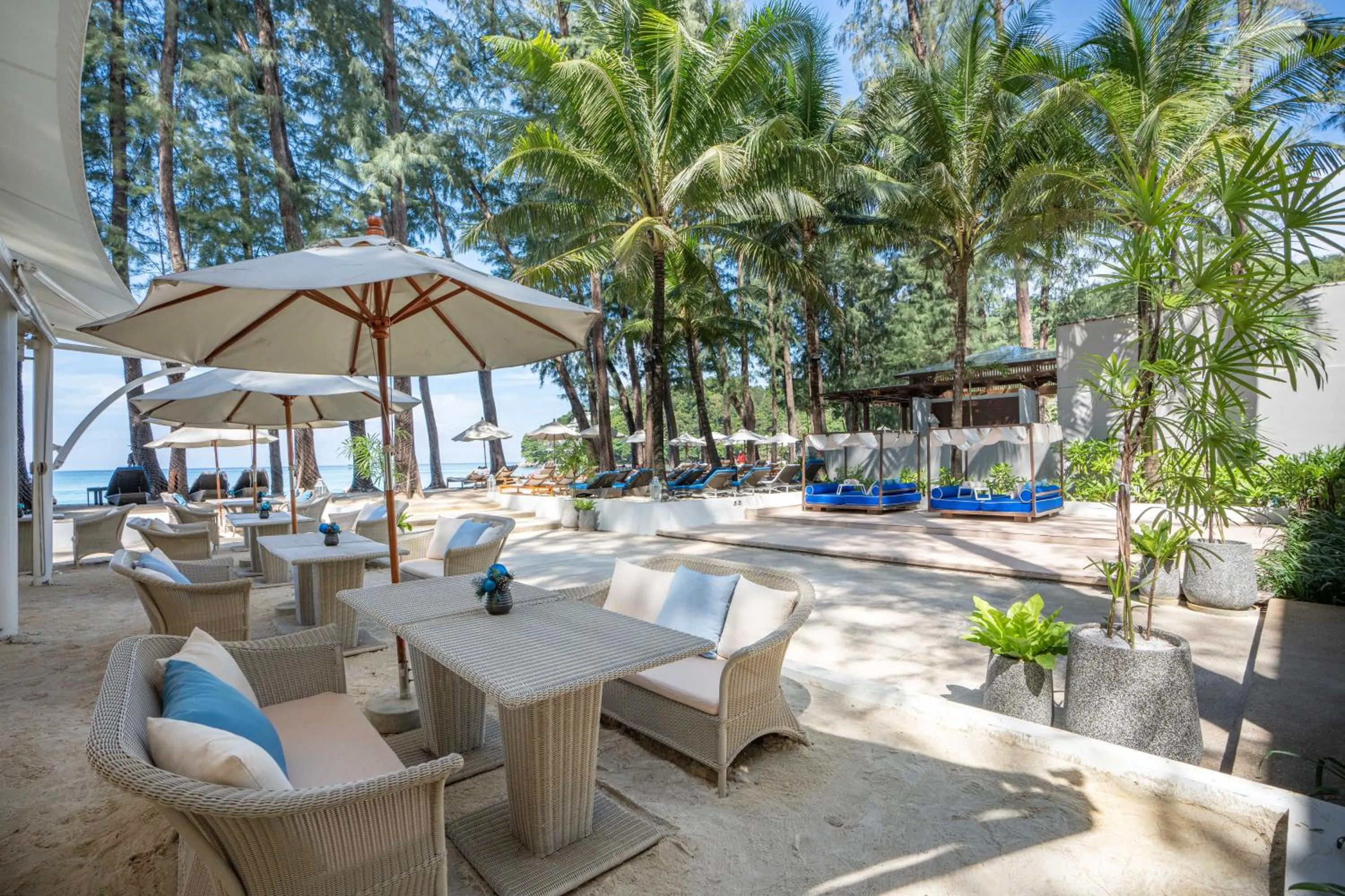 Restaurant/places to eat in InterContinental Phuket Resort by IHG