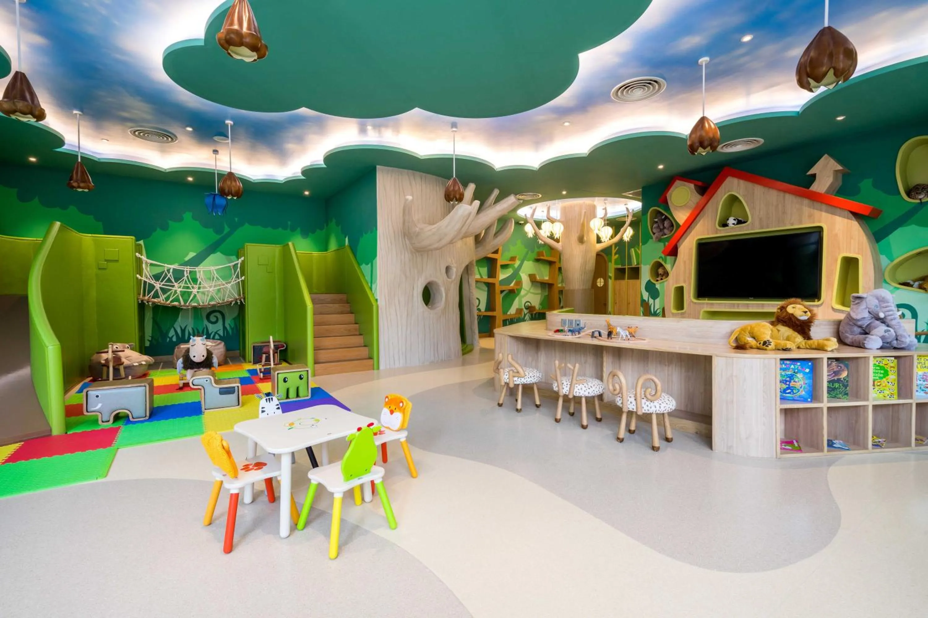 Area and facilities in InterContinental Phuket Resort by IHG