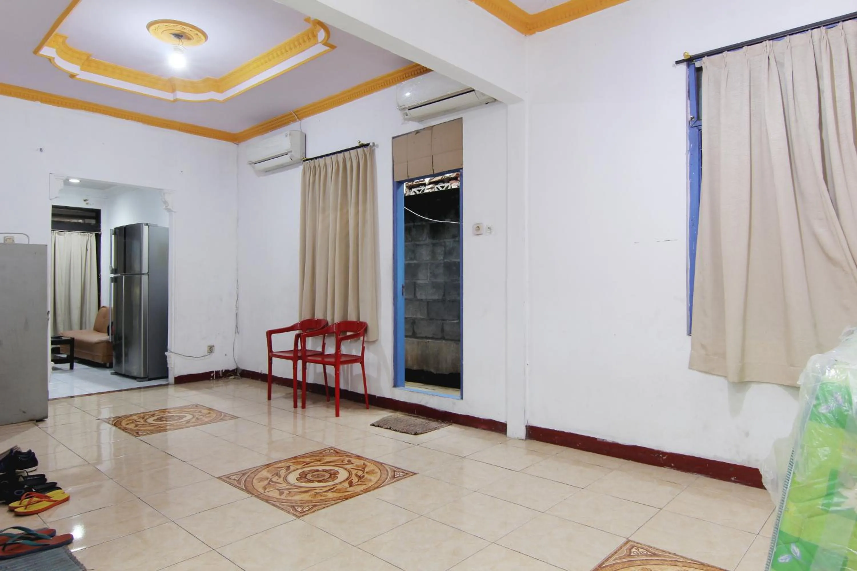Seating area in Arjuna Hostel