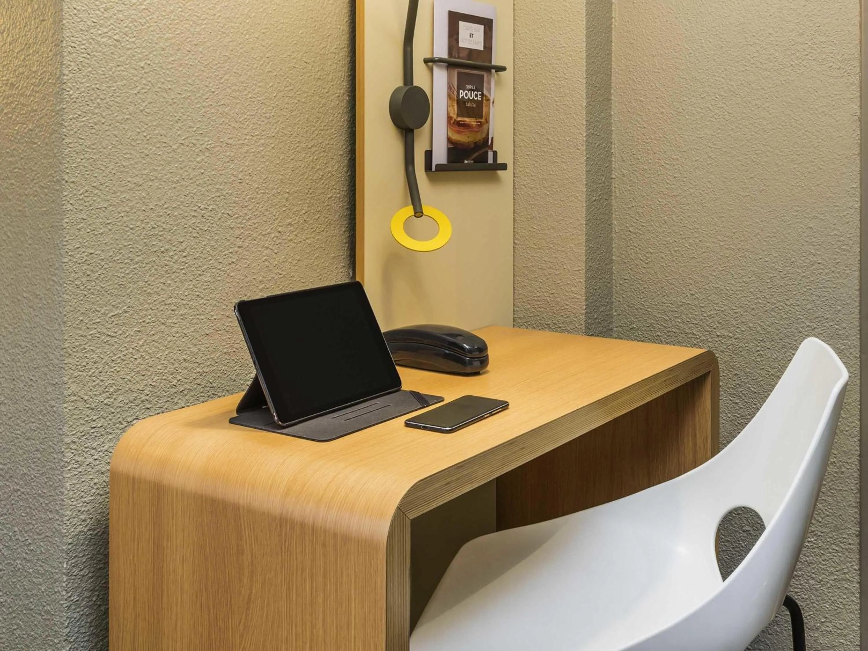 Bedroom in ibis Parauapebas