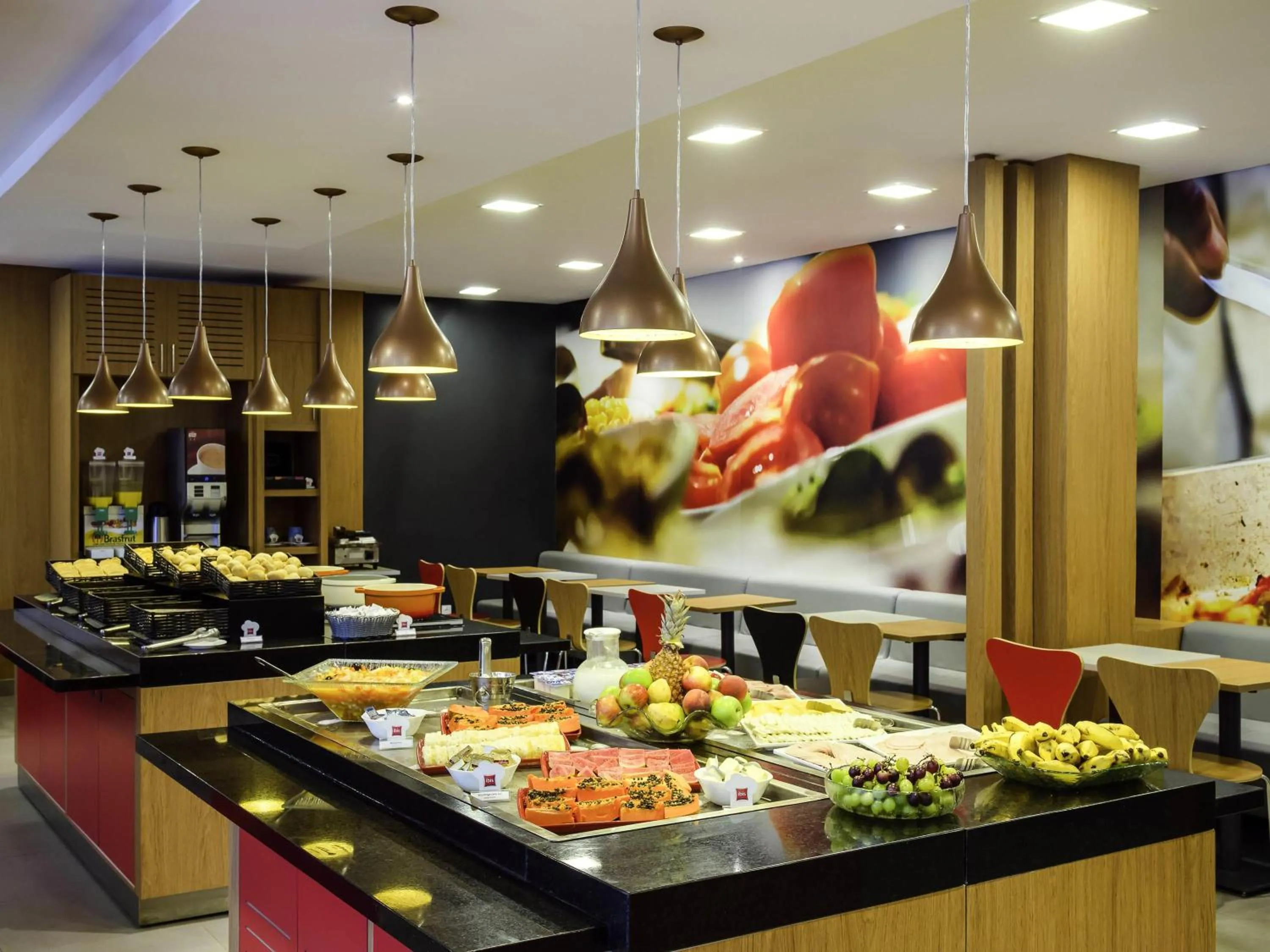 Restaurant/places to eat in ibis Parauapebas