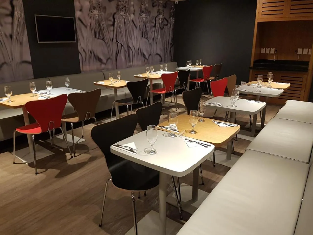 Restaurant/places to eat in ibis Parauapebas