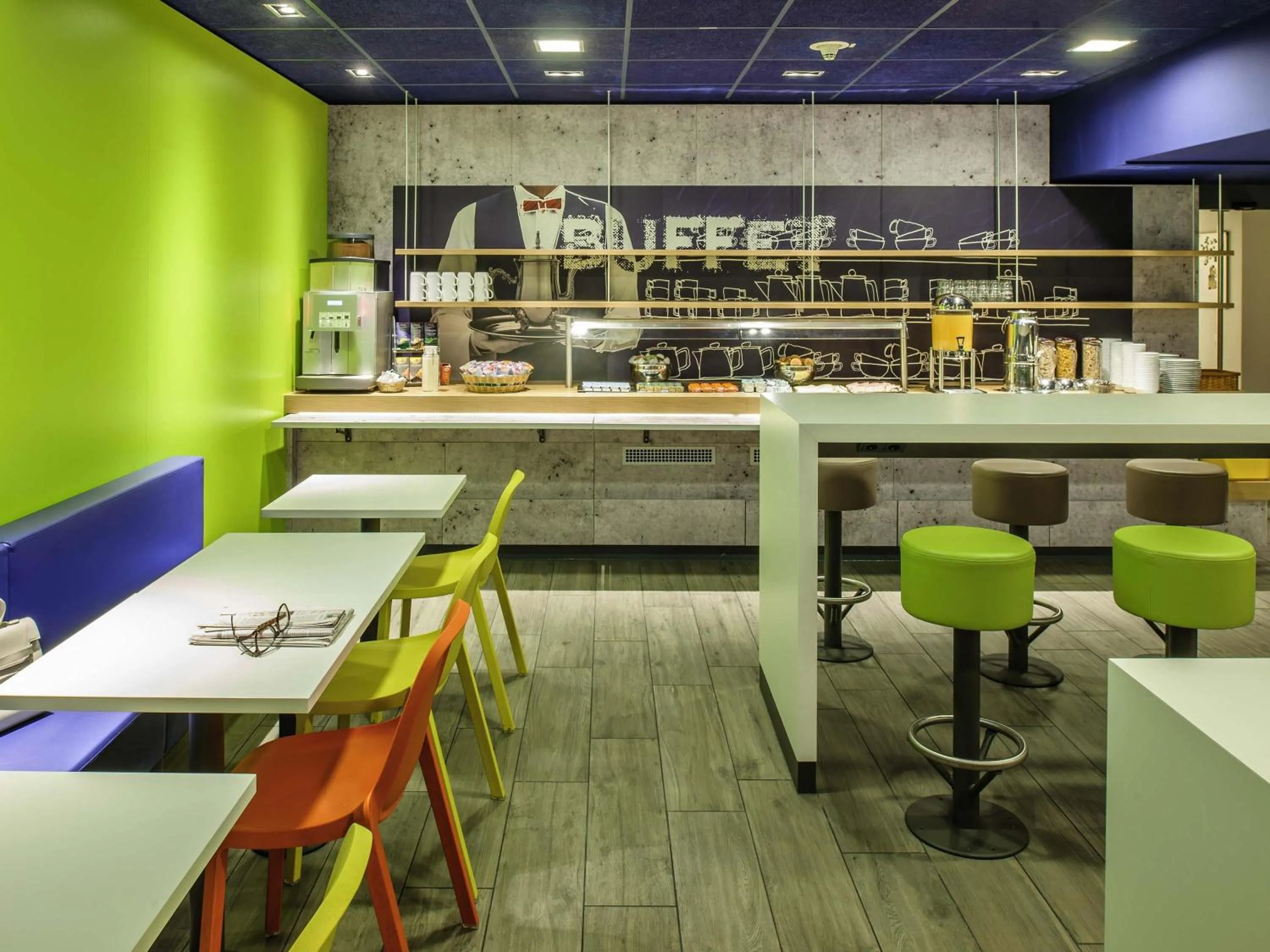 Restaurant/places to eat in ibis budget Parauapebas