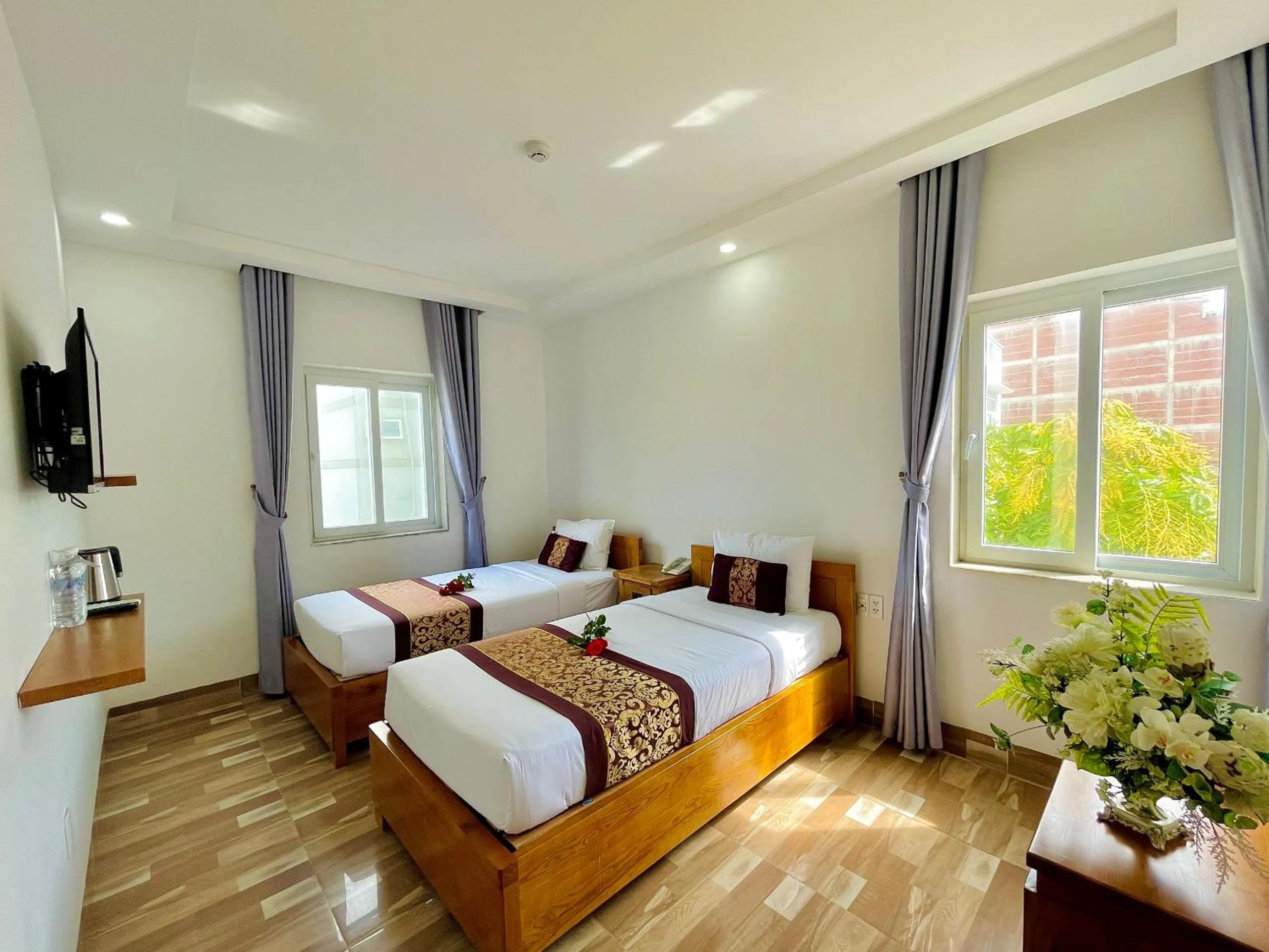 Photo of the whole room, Bed in La Castle