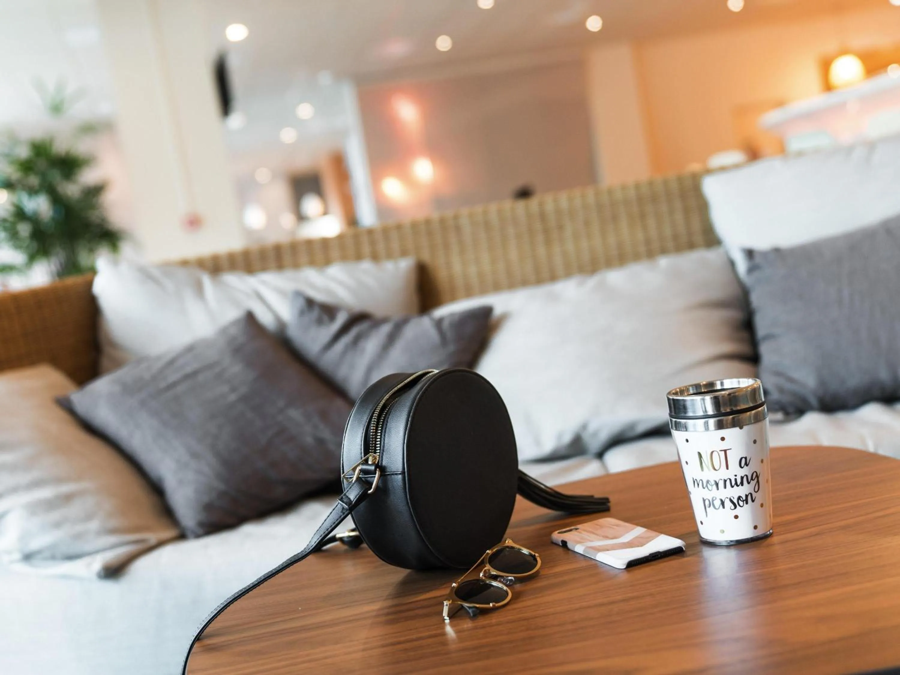 Lounge or bar in ibis Styles Toulon Centre Port