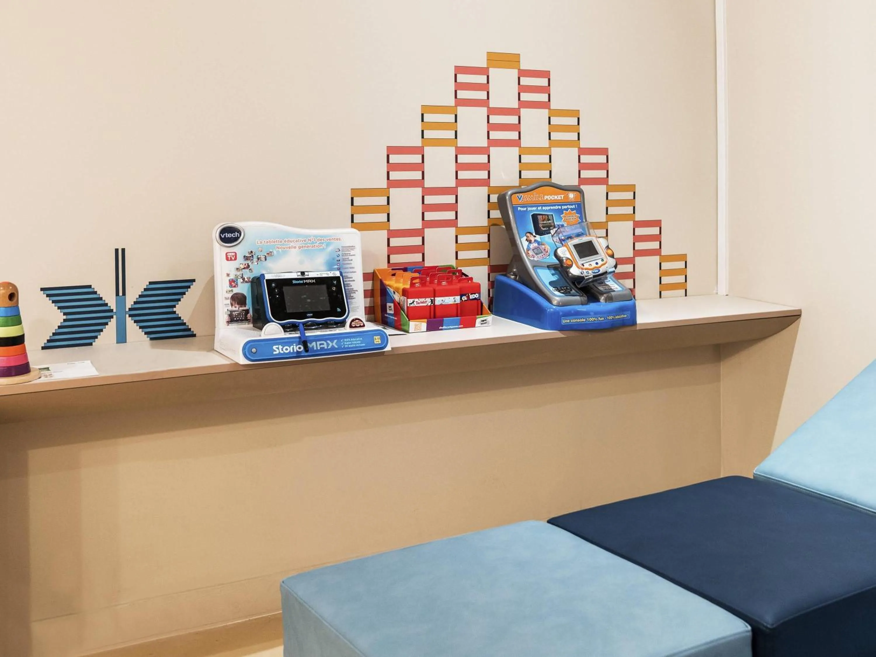 Property building in ibis Styles Toulon Centre Port