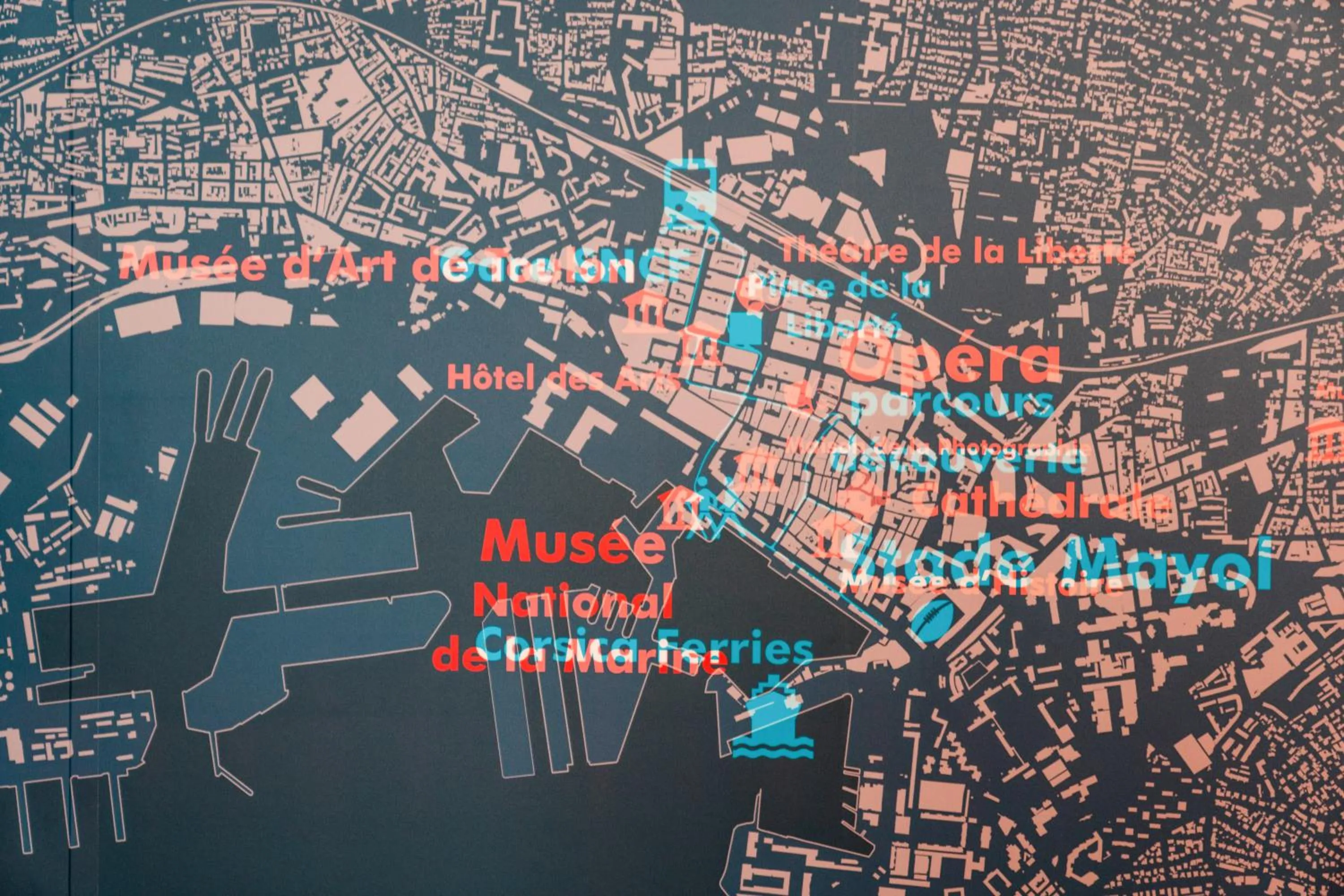 Nearby landmark in ibis Styles Toulon Centre Port