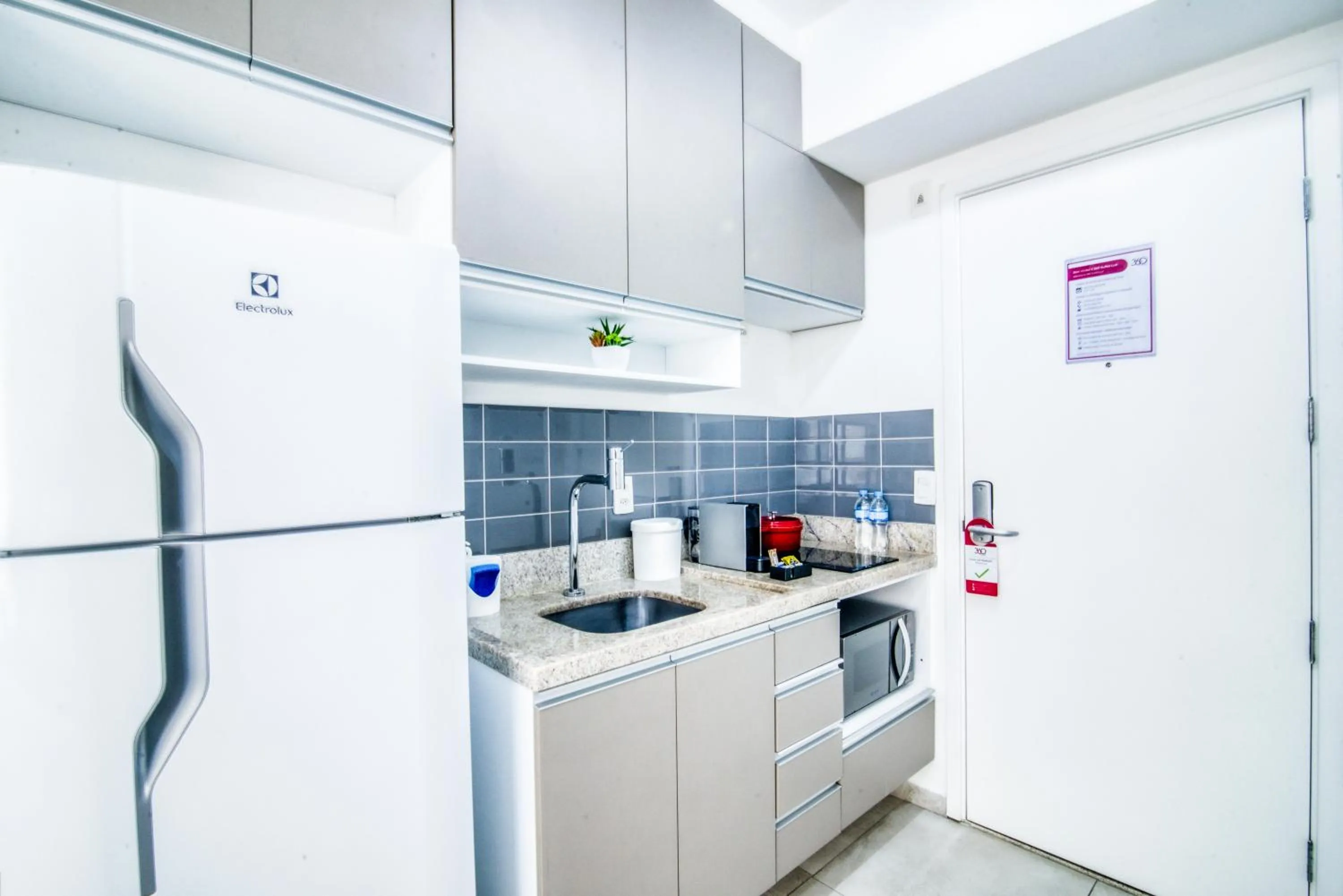 Kitchen or kitchenette in 360 Luz