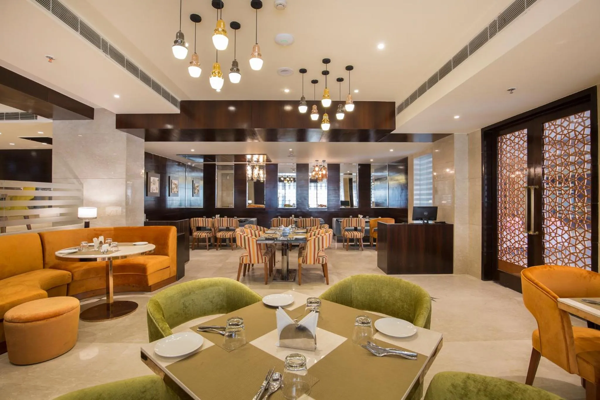 Restaurant/places to eat in Diyalo Lords Plaza Birgunj